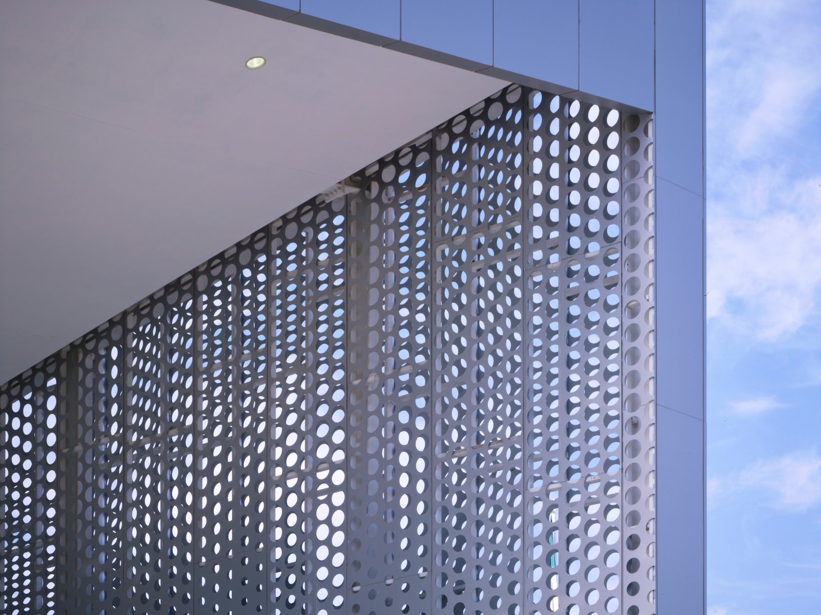 © Brooks + Scarpa Architects