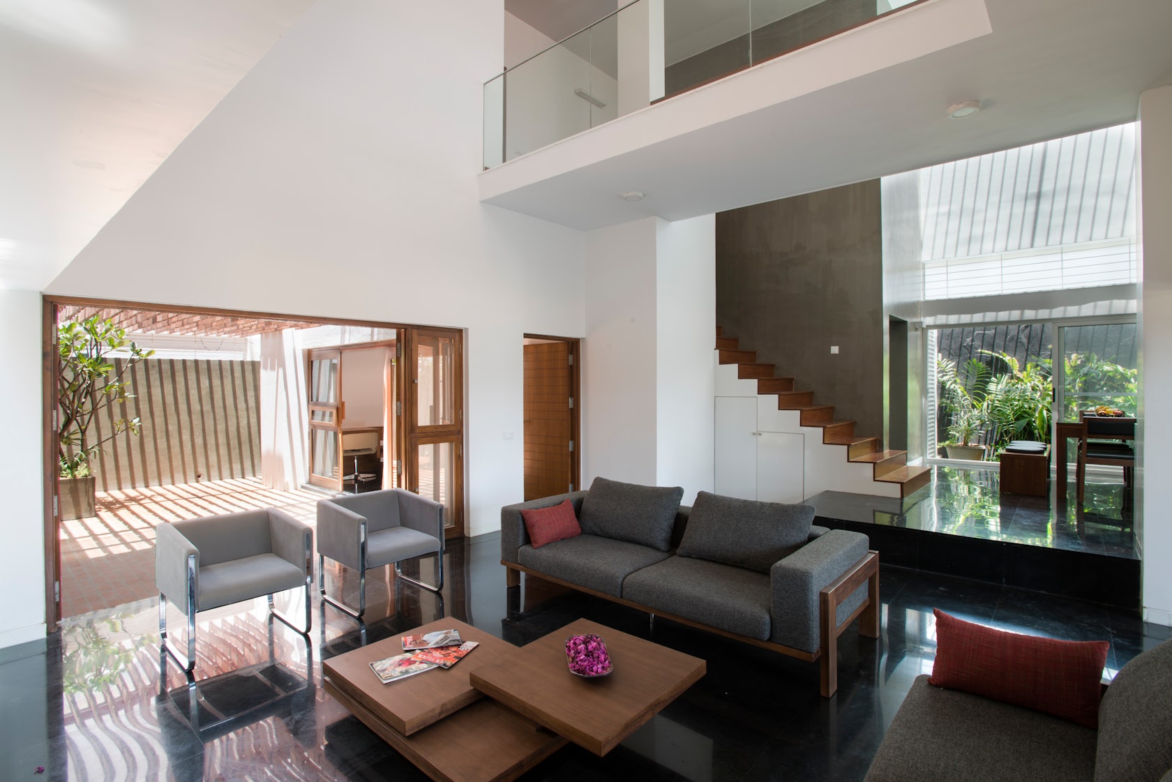 © Architecture Paradigm