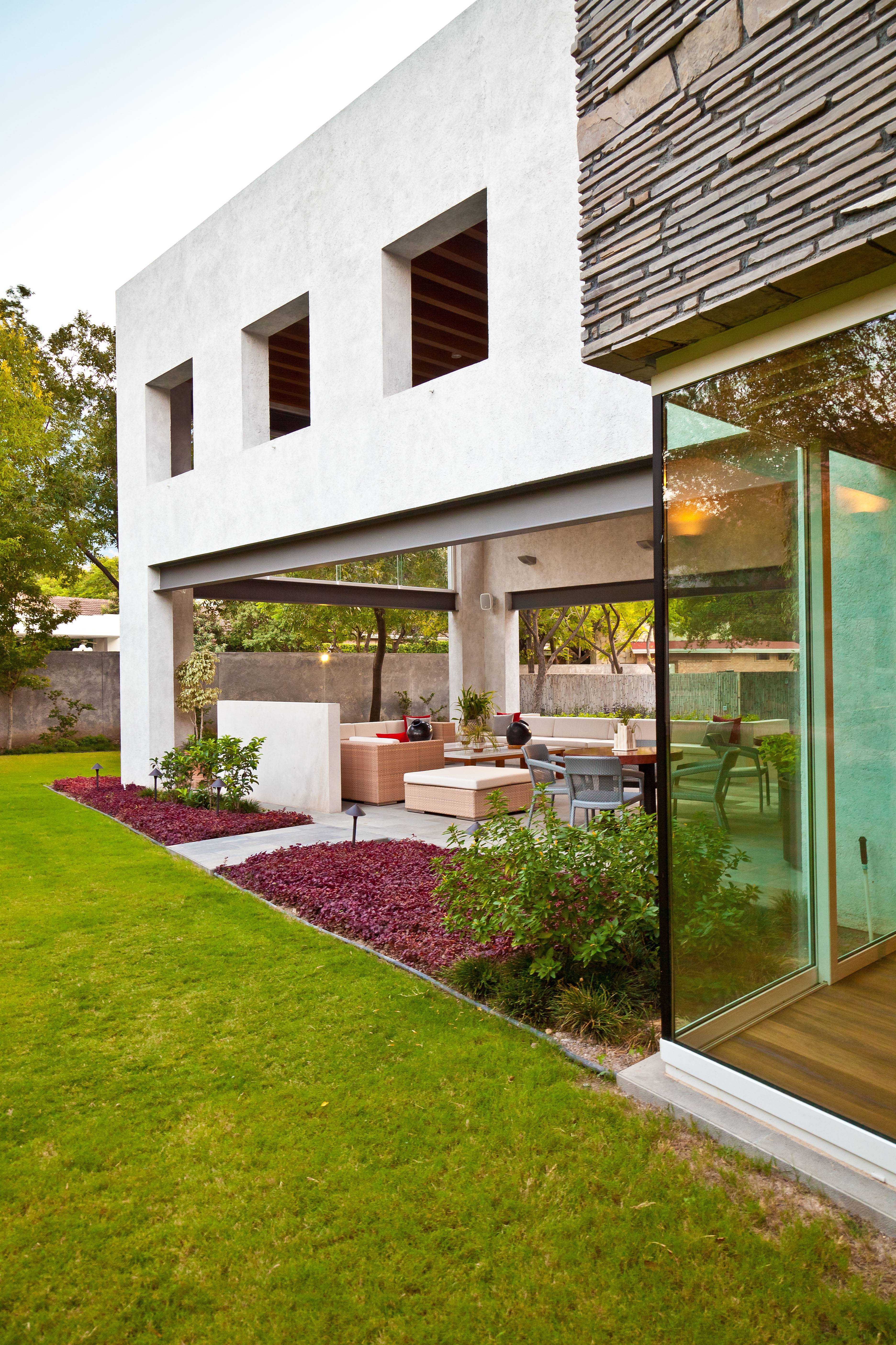 Casa Valle (Remodel) by Arq. Bernardo Hinojosa / Arquiplan - Architizer