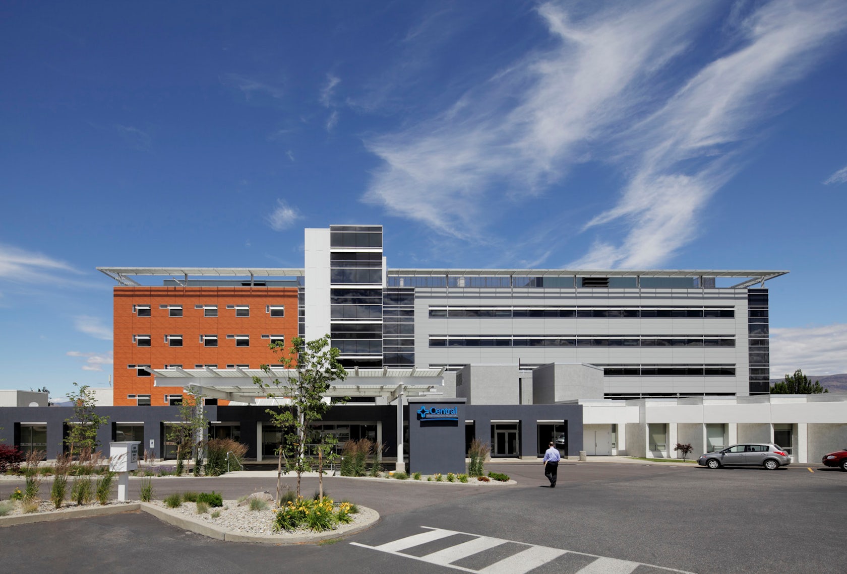 Central Washington Hospital by HDR Architizer