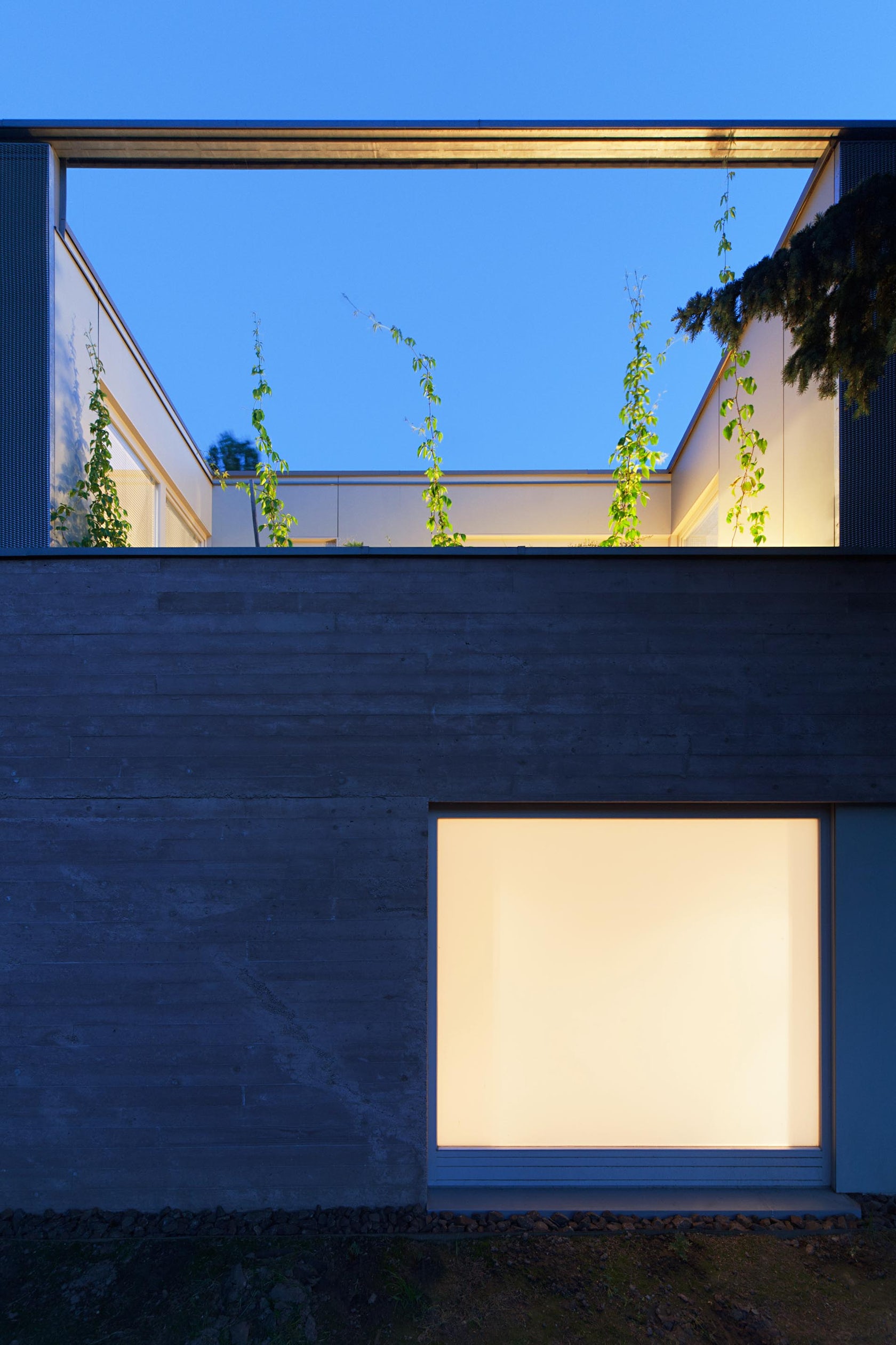 © ZSK Architects