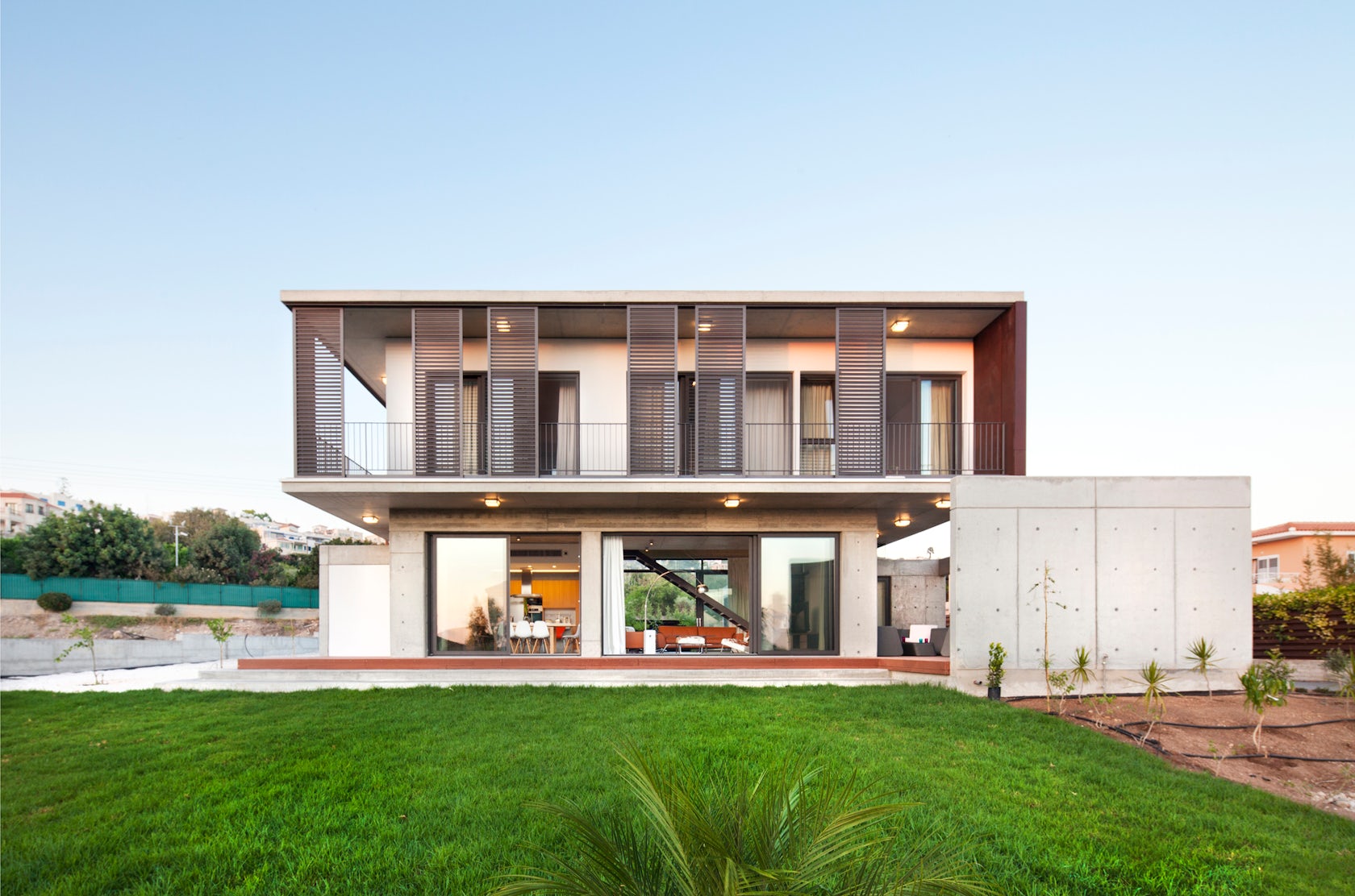 © vardastudio architects and designers