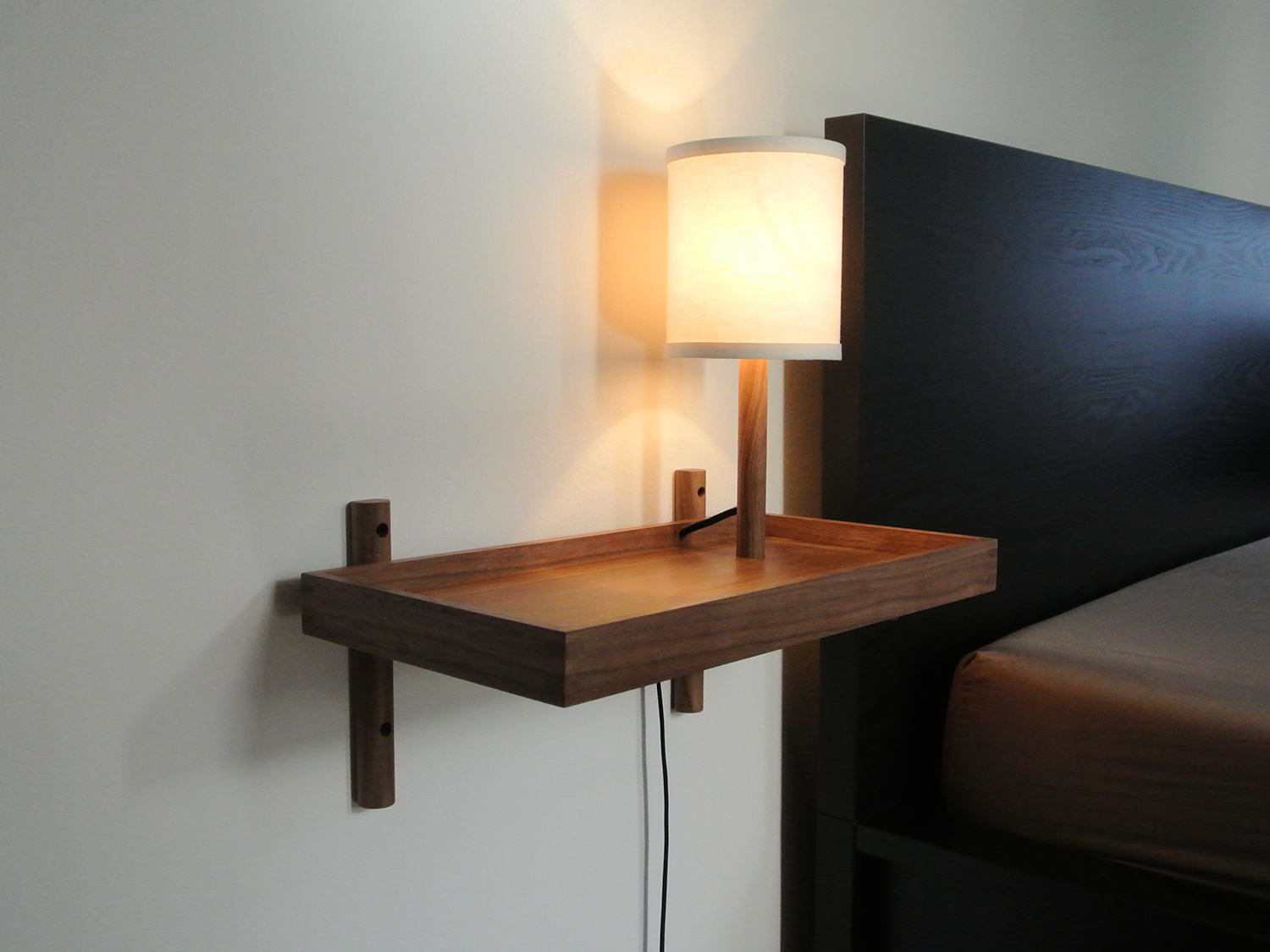 Perch Shelf Small with Lamp