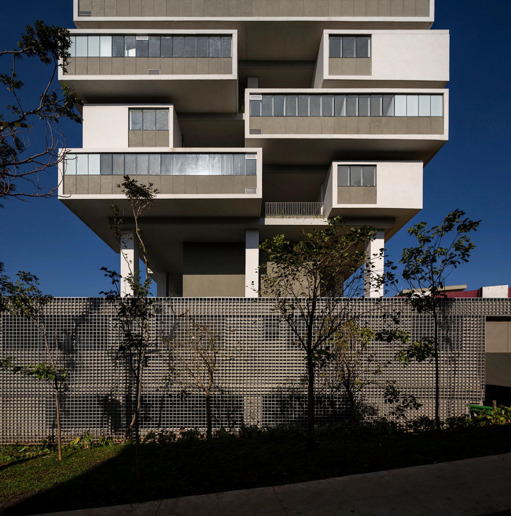 360° Building by Isay Weinfeld - Architizer