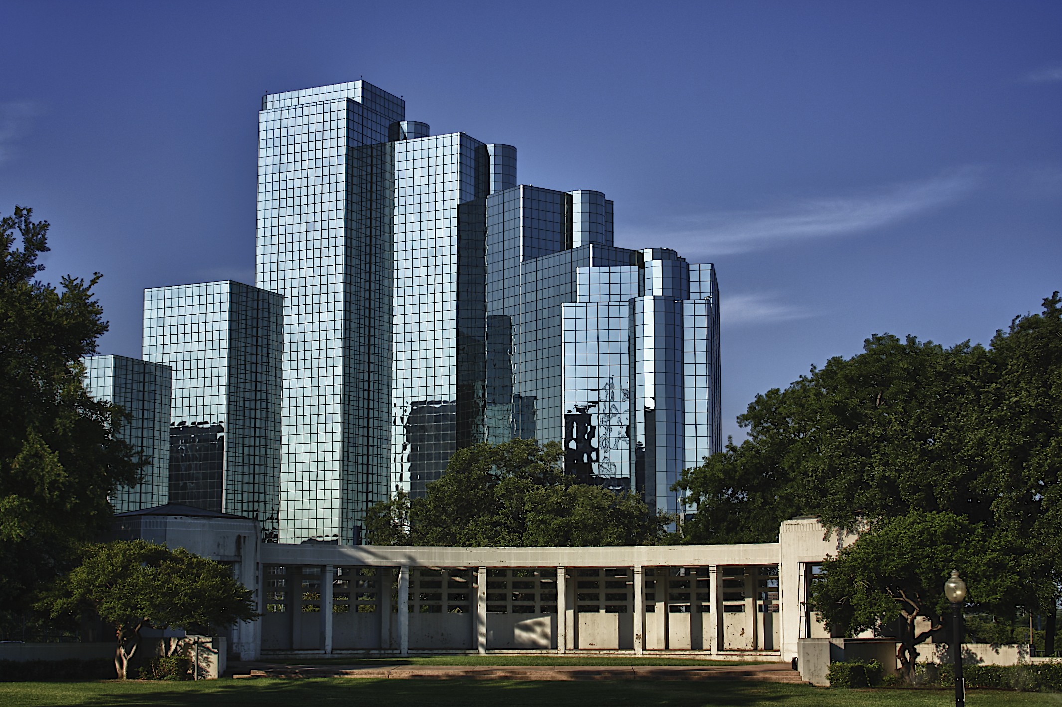 dealey plaza landmarking the empty space of jfk s assassination architizer journal dealey plaza landmarking the empty
