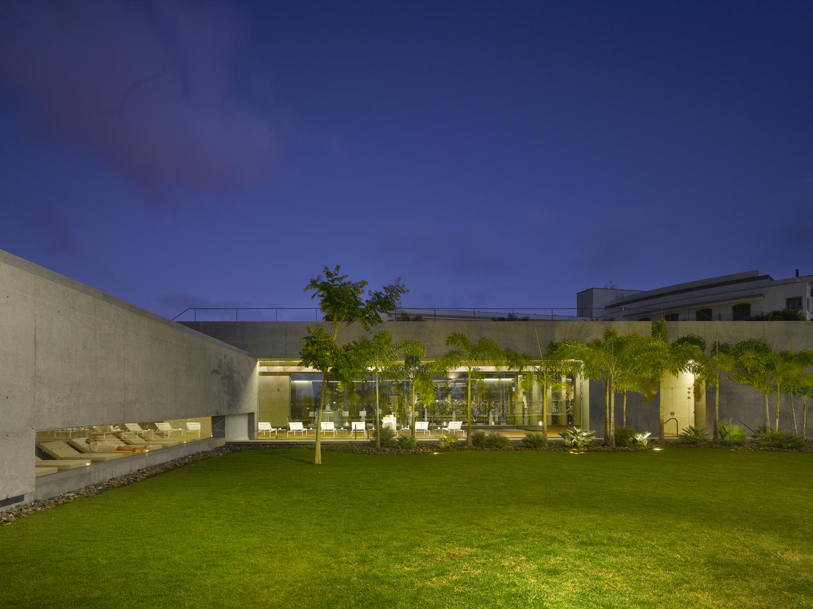MENCEY HOTEL SPA by ca+a architects Corona, Amaral + Asociados