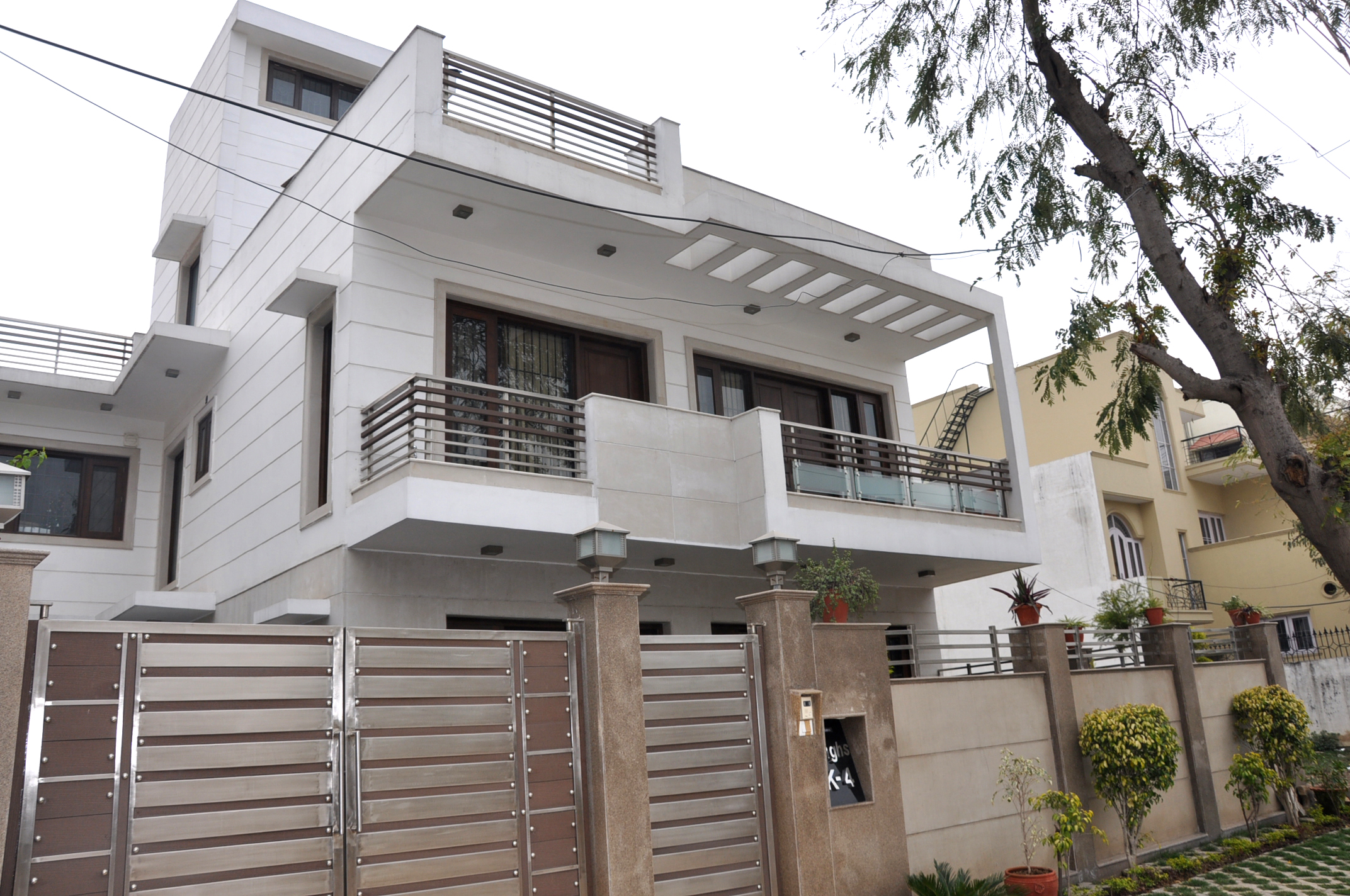 Chattarpur Farm House South Delhi by Horizon Design Studio Pvt Ltd