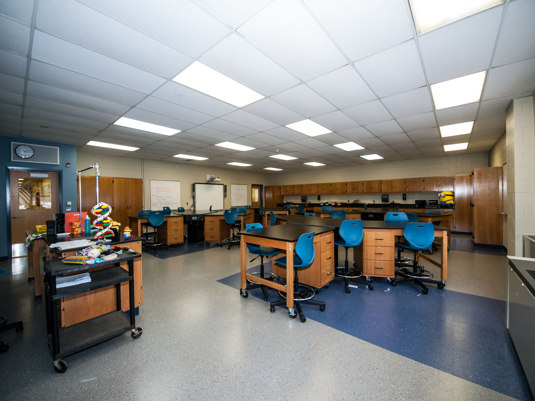 Pequannock Middle School Stem Lab by Solutions Architecture Architizer