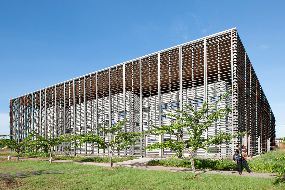 © rh + architecture