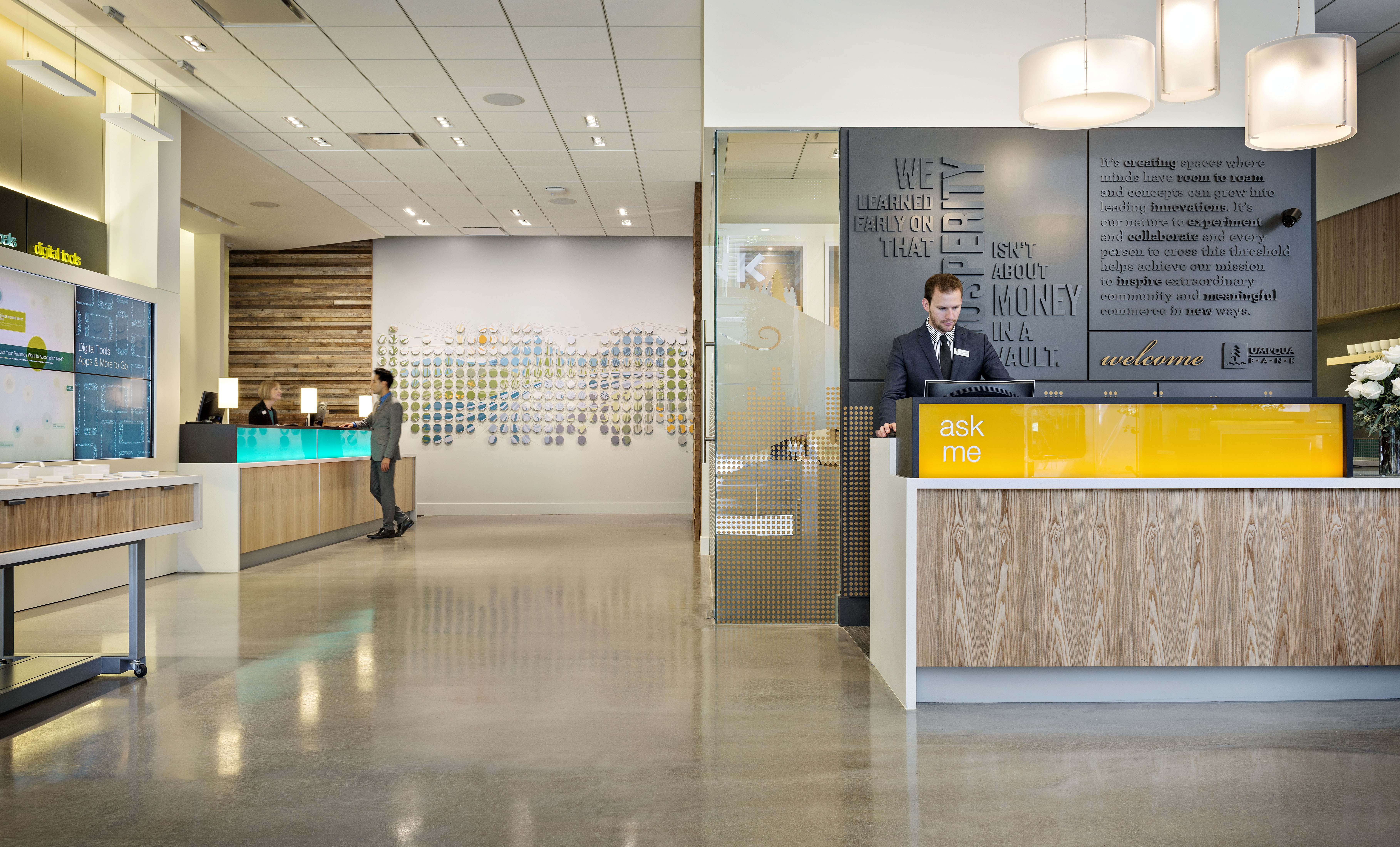 Umpqua Bank Near Me - pk76itl