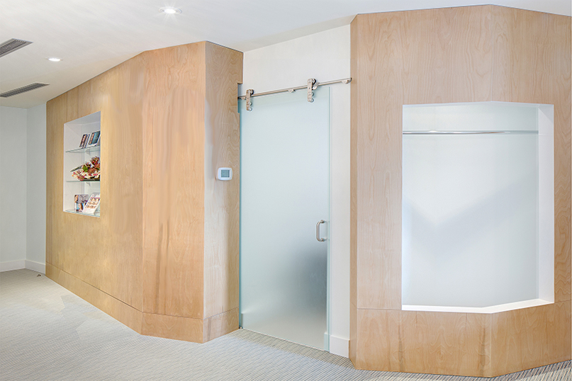 Yorkville Cosmetic Surgery Clinic by C& Partners Architects Inc