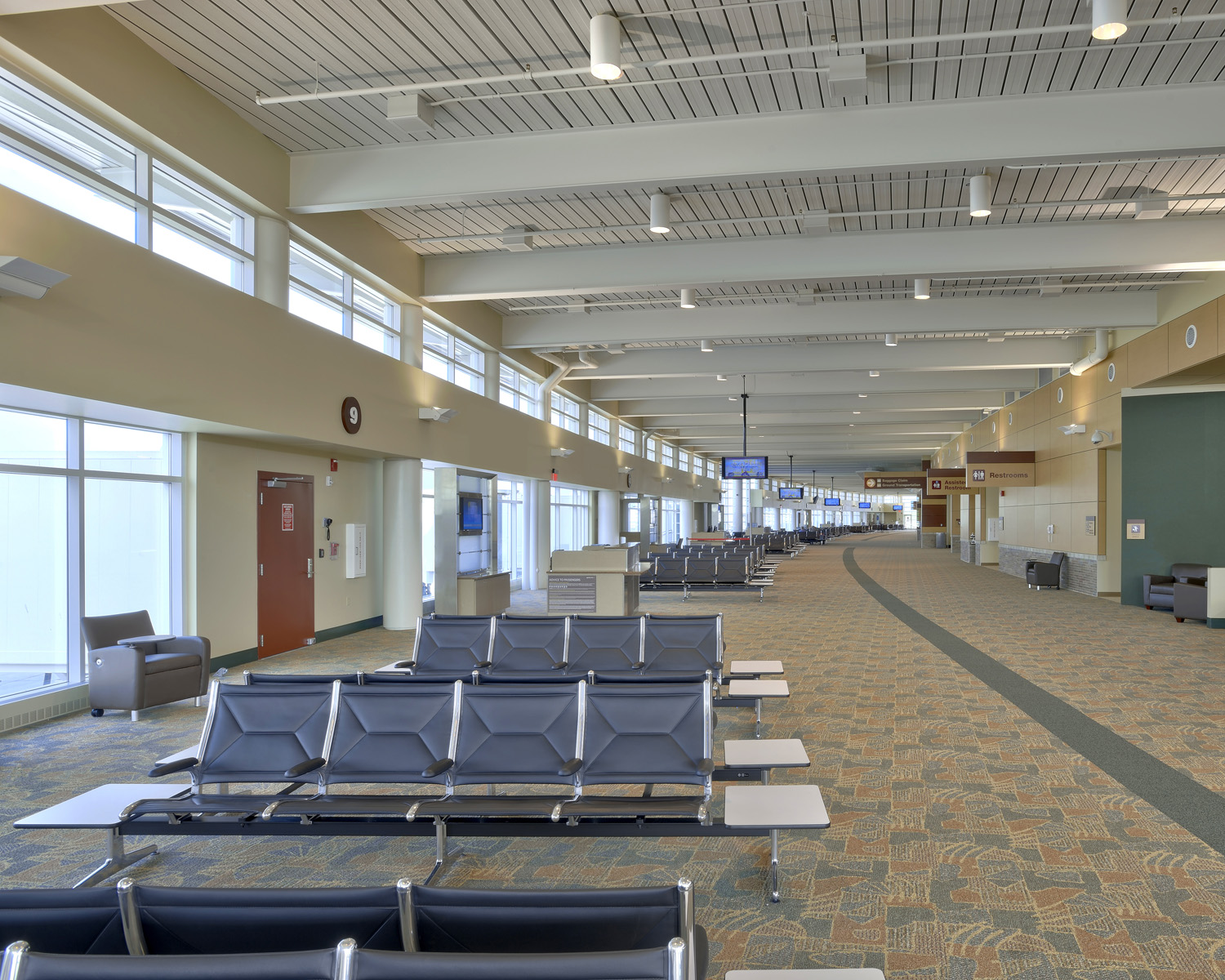 General Wayne A. Downing Peoria International Airport by RS&H Architizer