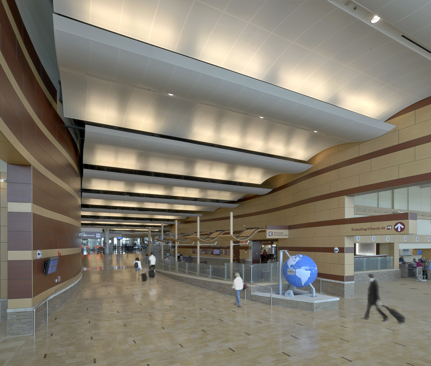 General Wayne A. Downing Peoria International Airport by RS&H Architizer
