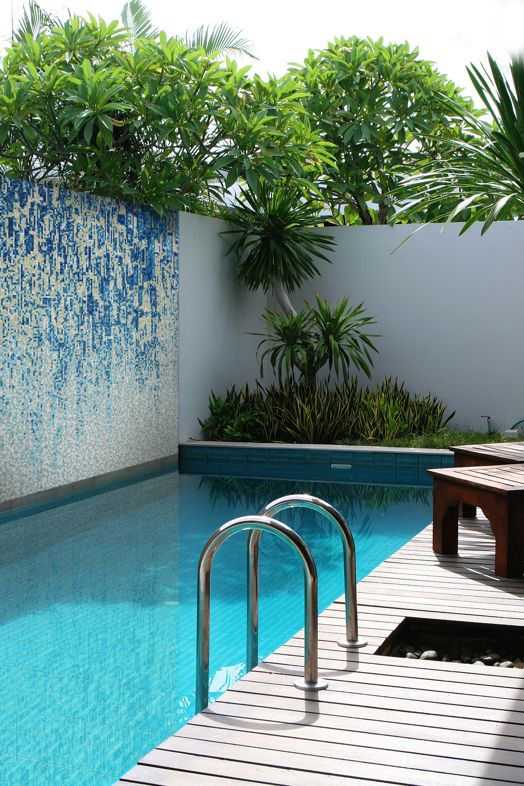 Deluge Tile Pattern- Splash! Mosaic Collection 
