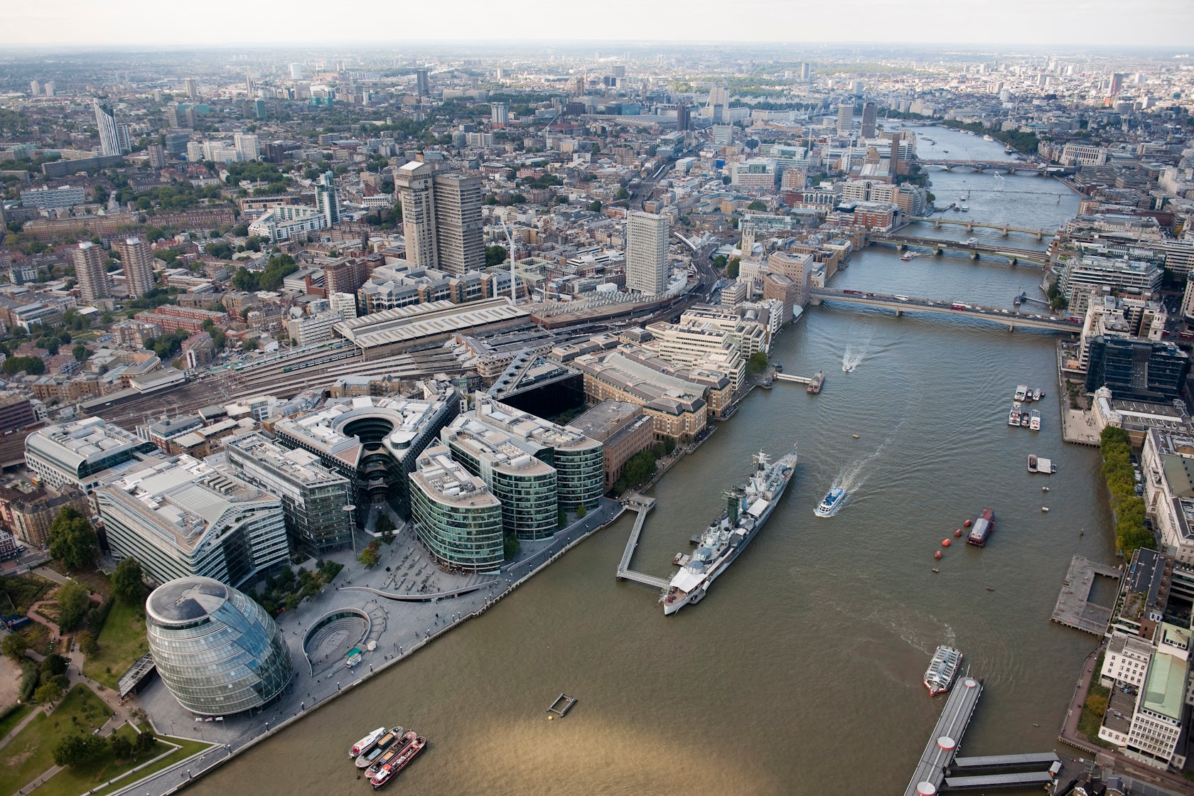 © Foster + Partners