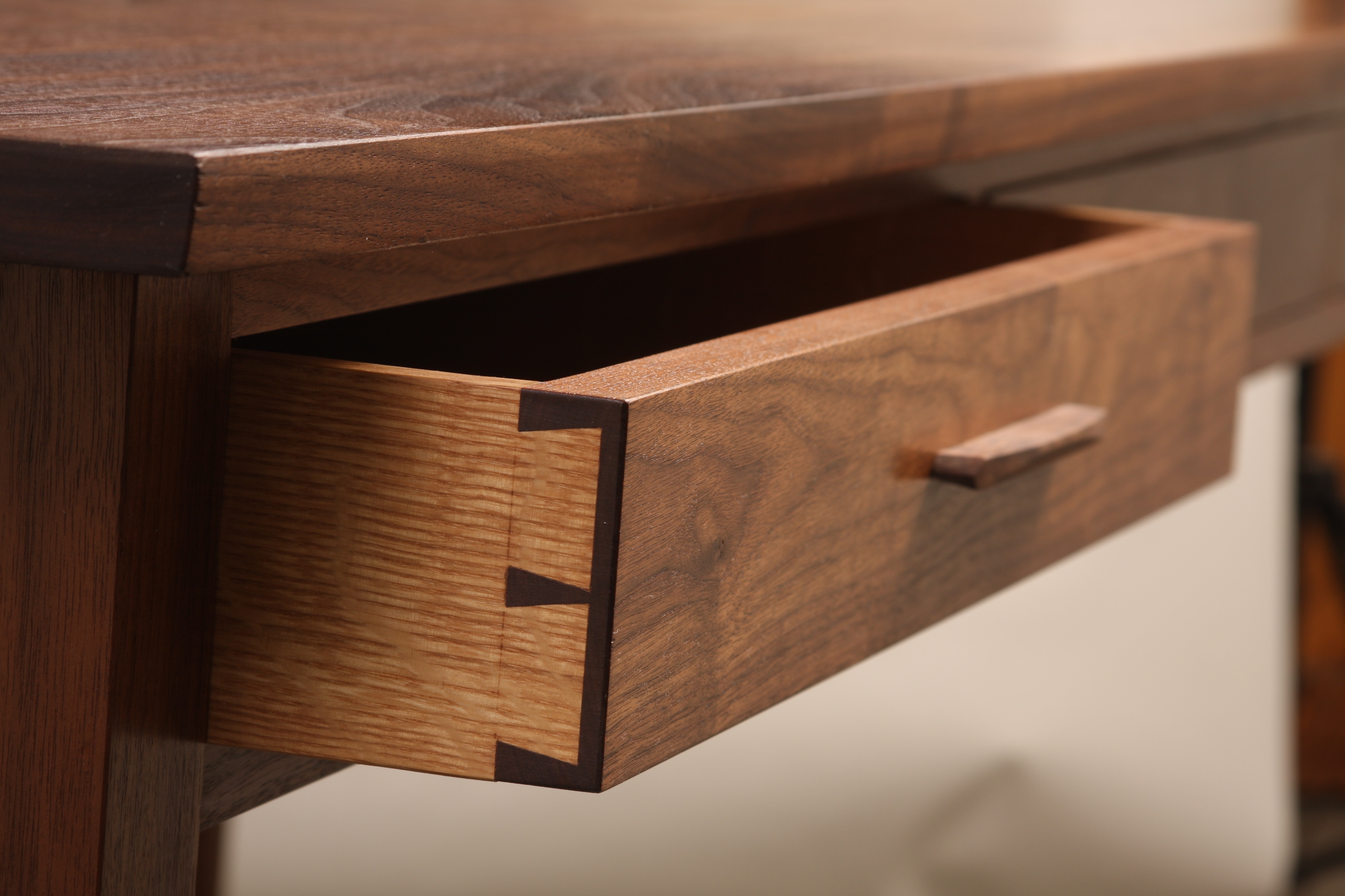 Dining Table With Two Way Drawers