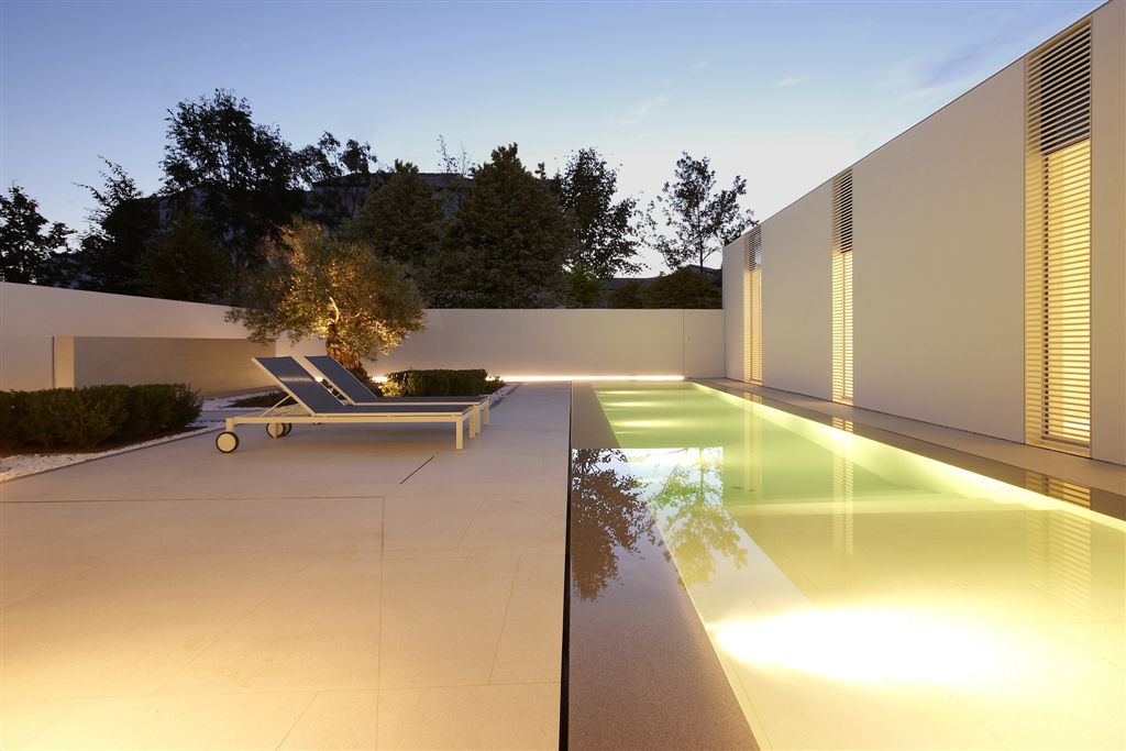 Jesolo Lido Pool Villa by JM Architecture - Architizer