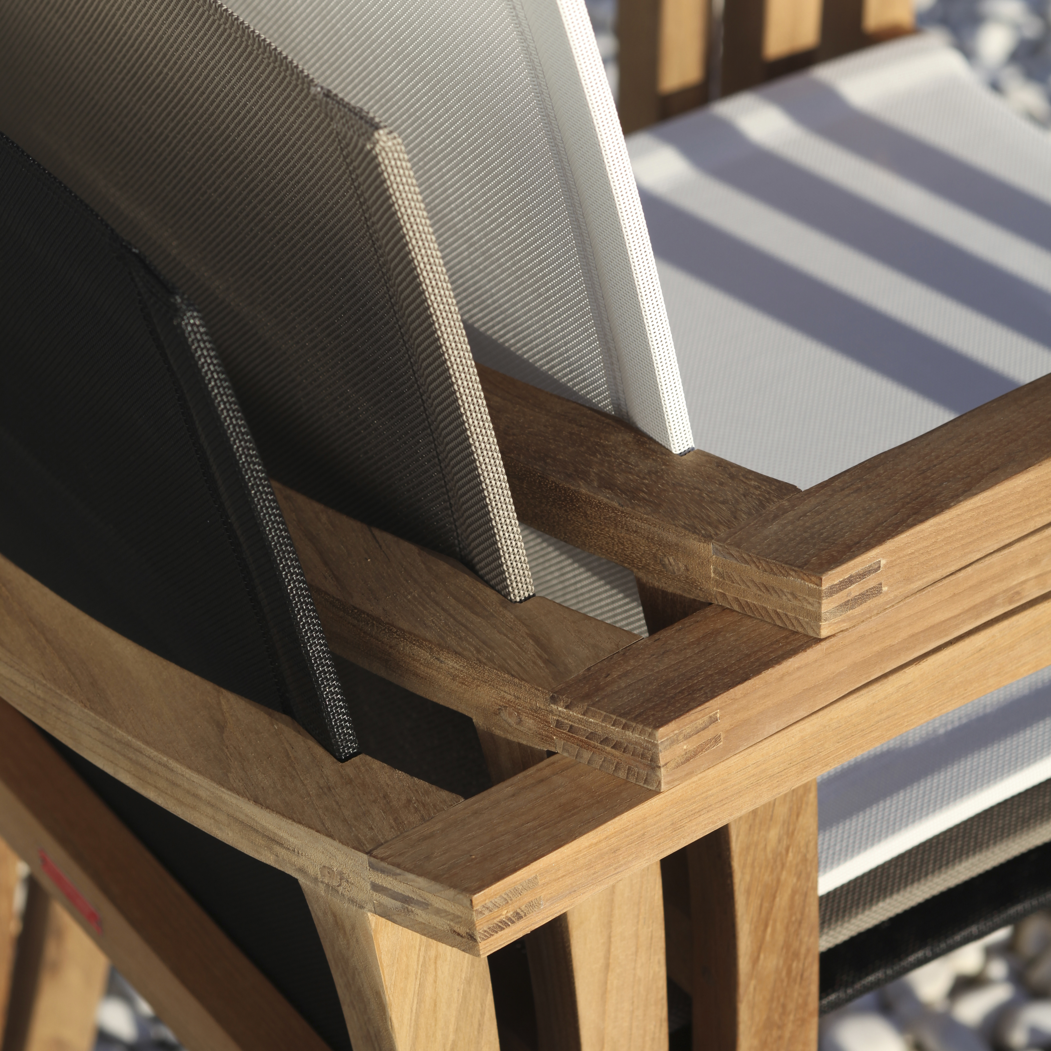 XQI Chairs