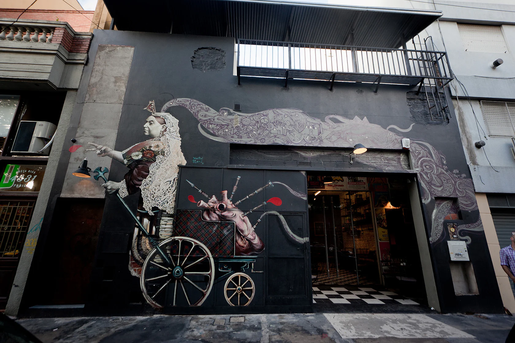 Victoria Brown Bar & Restaurant by Hitzig Militello arquitectos ...