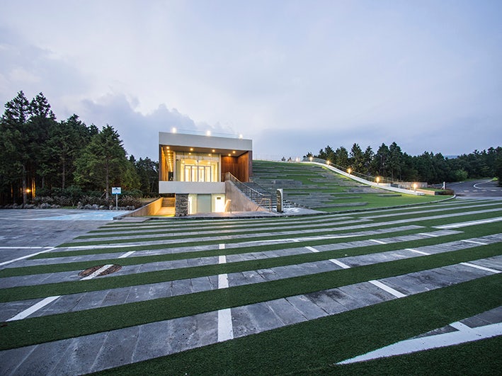© D.LIM Architects