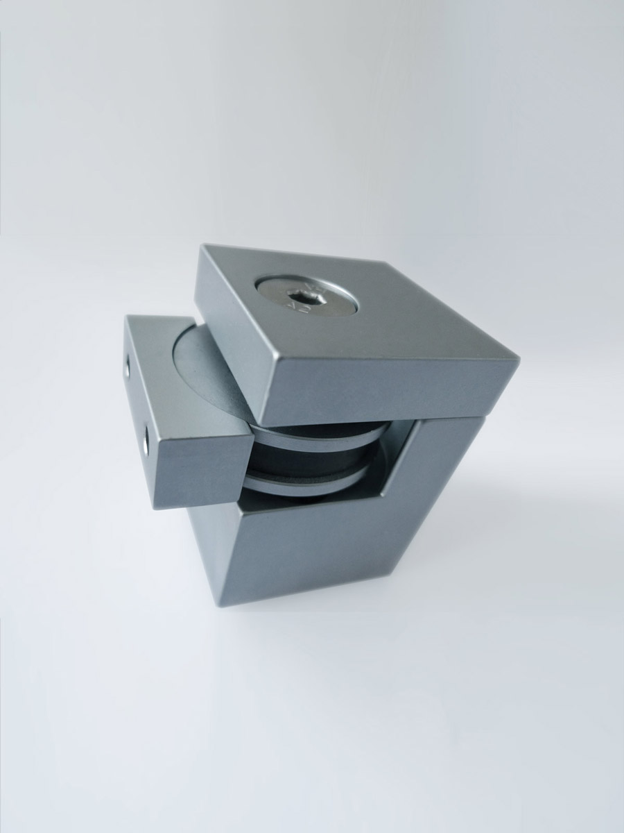 MAGNETIC DOOR STOPS