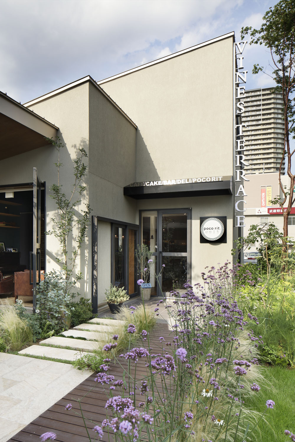 VINES TERRACE & poco rit. by Kamio Design and Ichii Corporation ...