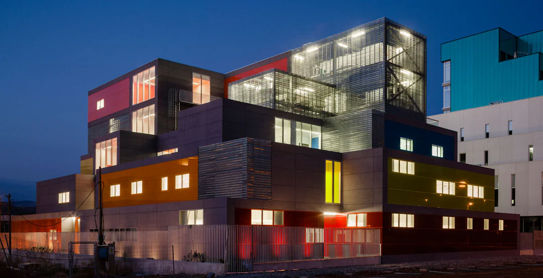 10 Clever Examples of Color-Coded Architecture - Architizer Journal