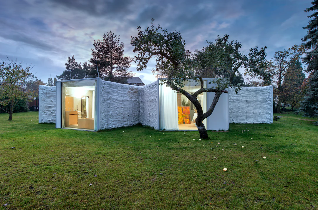 Spatial Oddities: Breaking up Space in 11 Modular Homes - Architizer ...