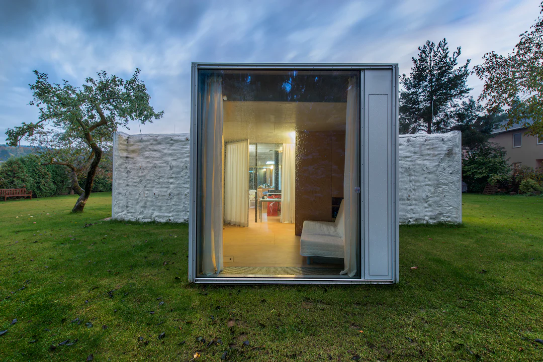 Spatial Oddities: Breaking up Space in 11 Modular Homes - Architizer ...