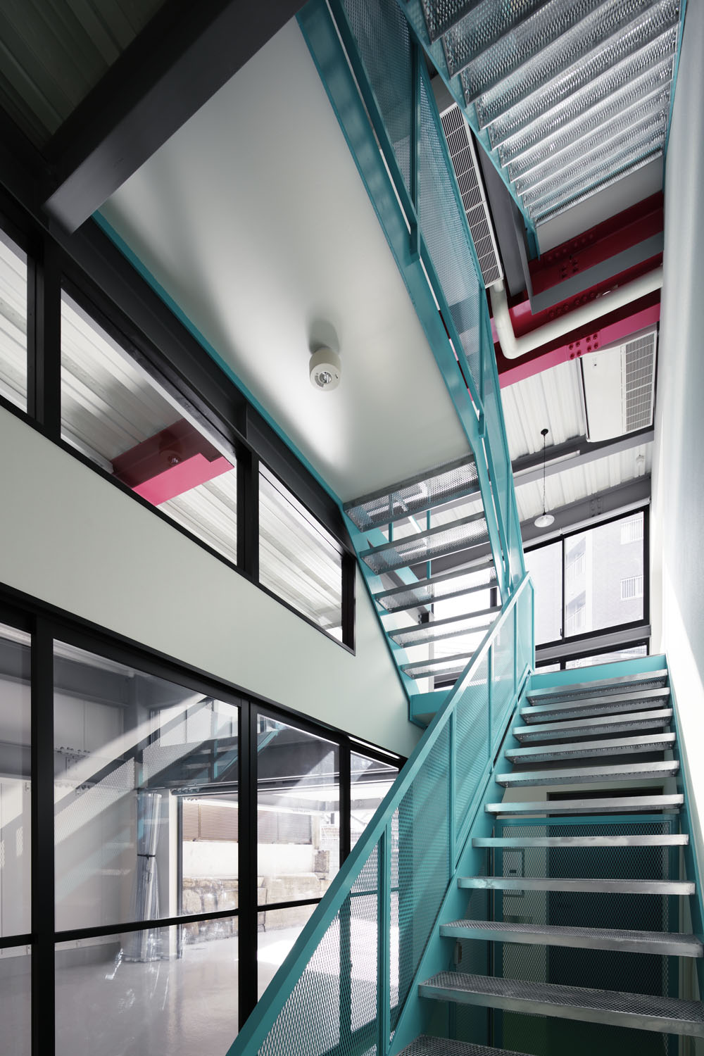 backstage building by mattch - Architizer