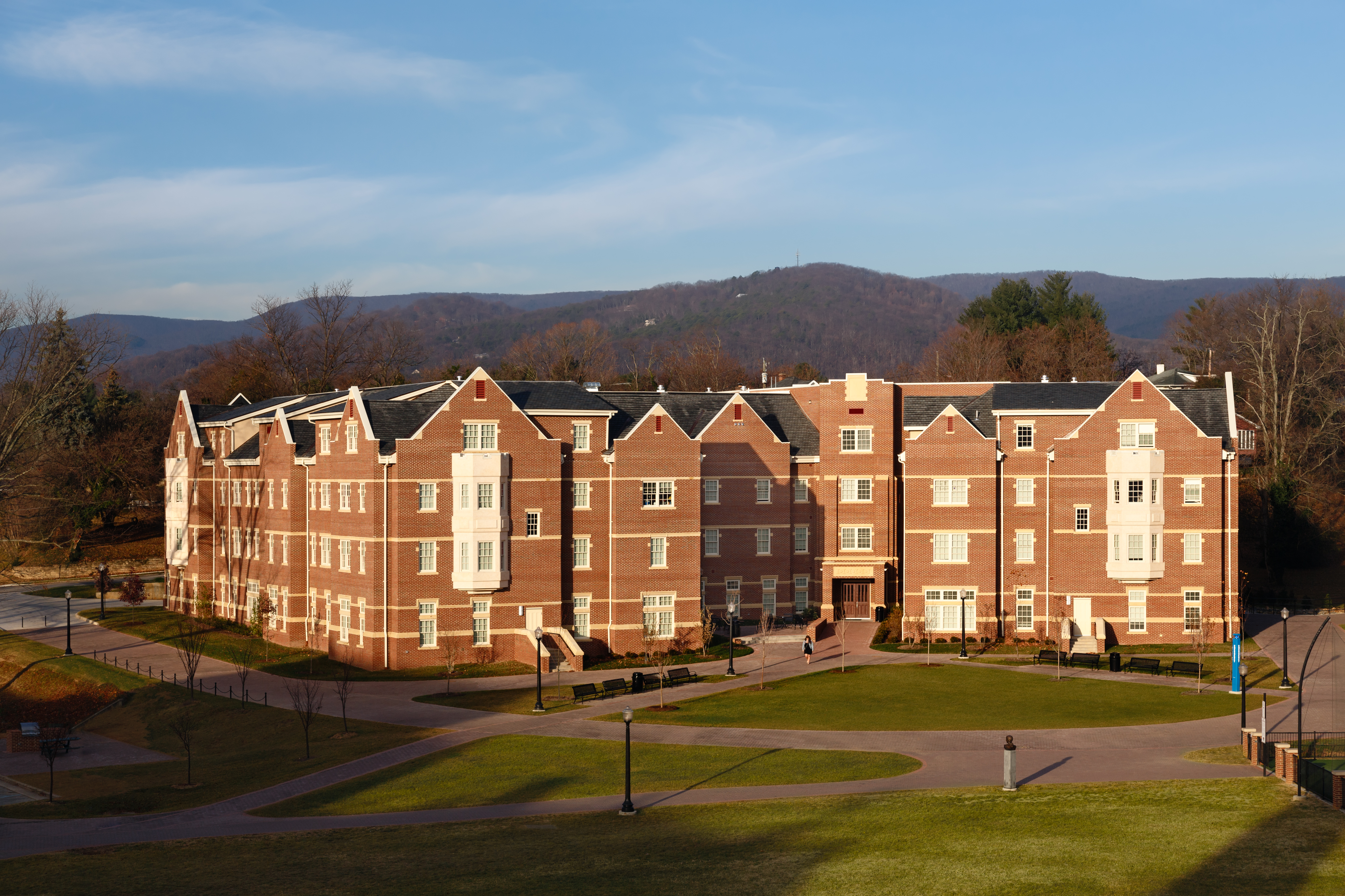 New Residence Hall, Roanoke College by Glave & Holmes Architecture