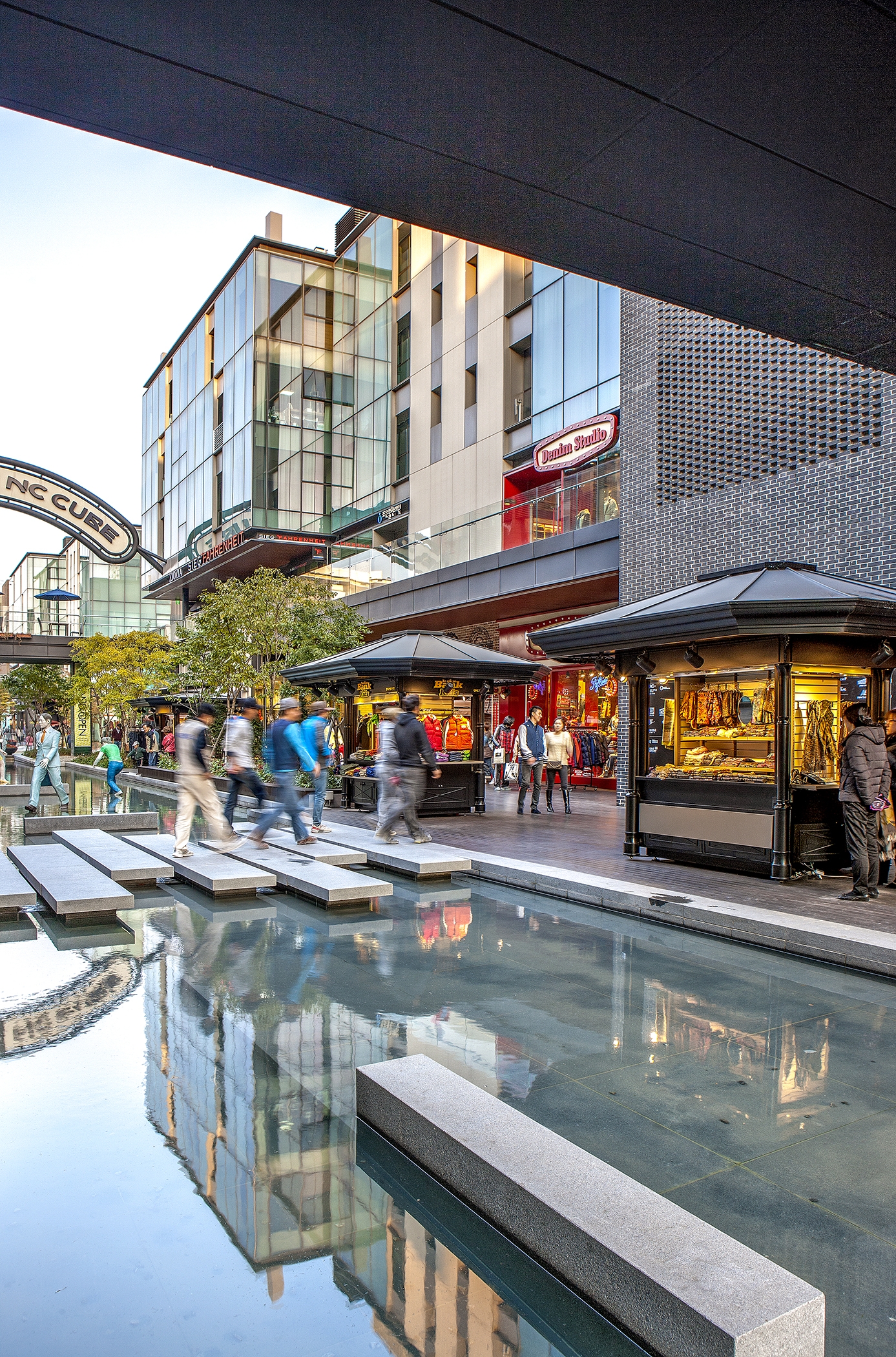 Songdo Canal Walk by Kohn Pedersen Fox Associates Architizer