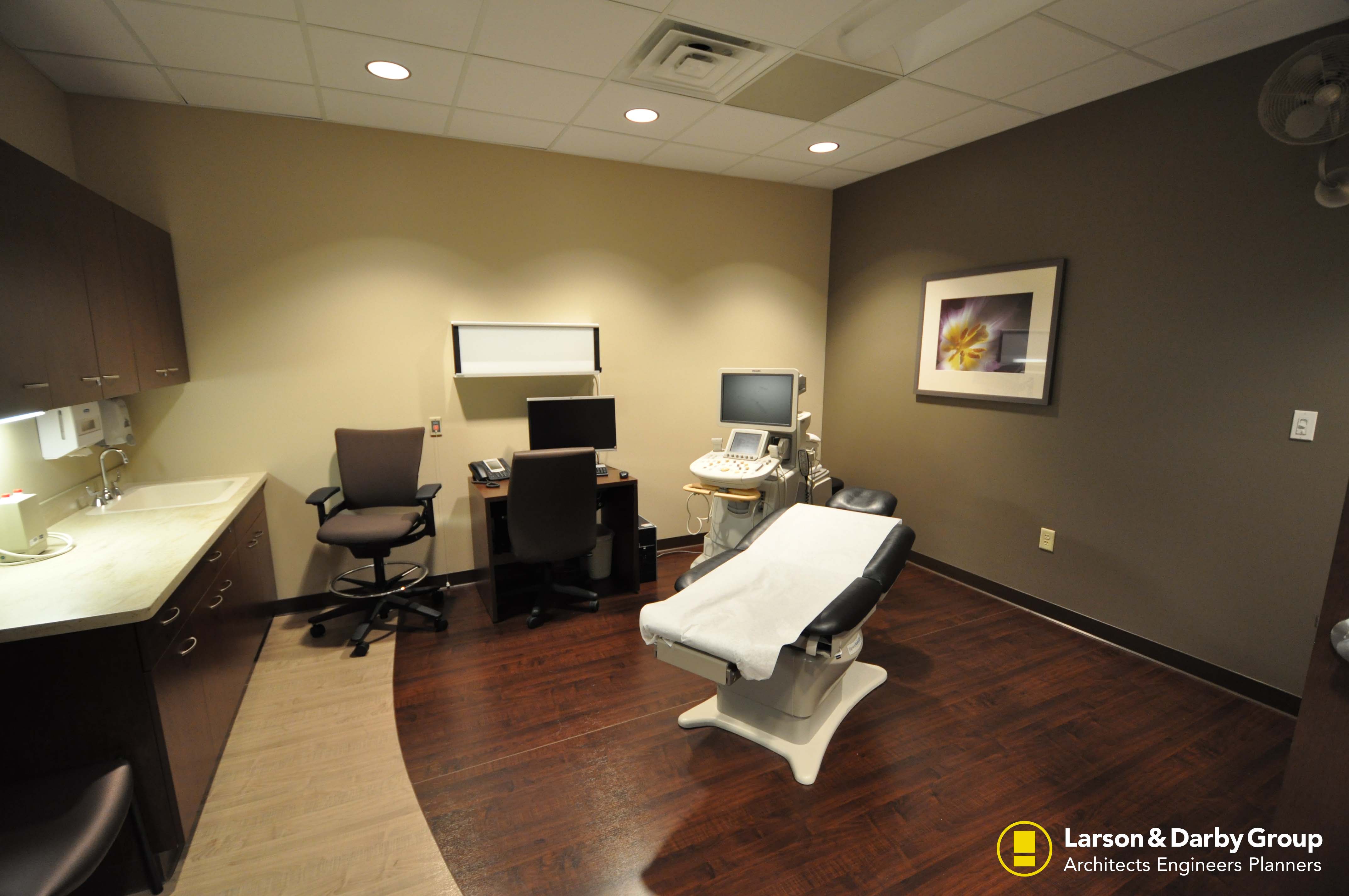 Rockford Memorial Hospital Women's Health Center by Larson & Darby