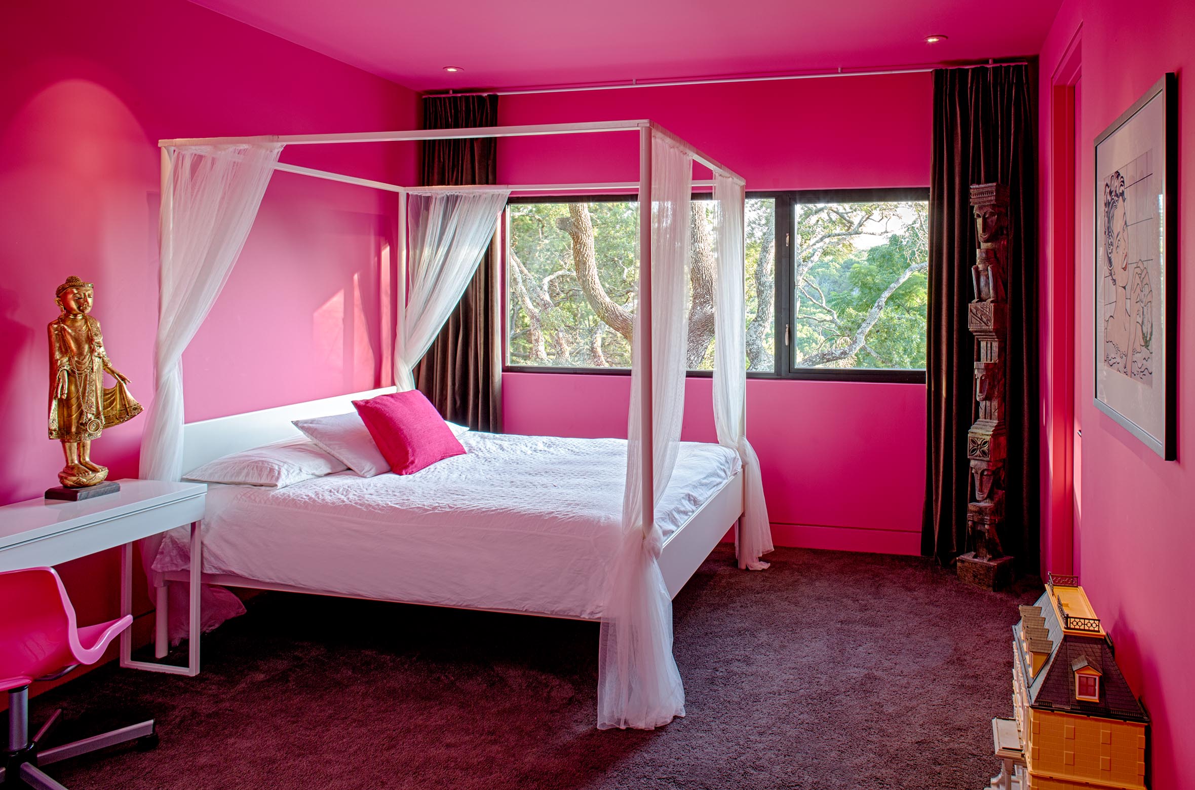 Комната красиво красивая недорого. Красивая комната. Спальня в розовом цвете. Комната в розовом цвете. Спальня в розовых тонах.
