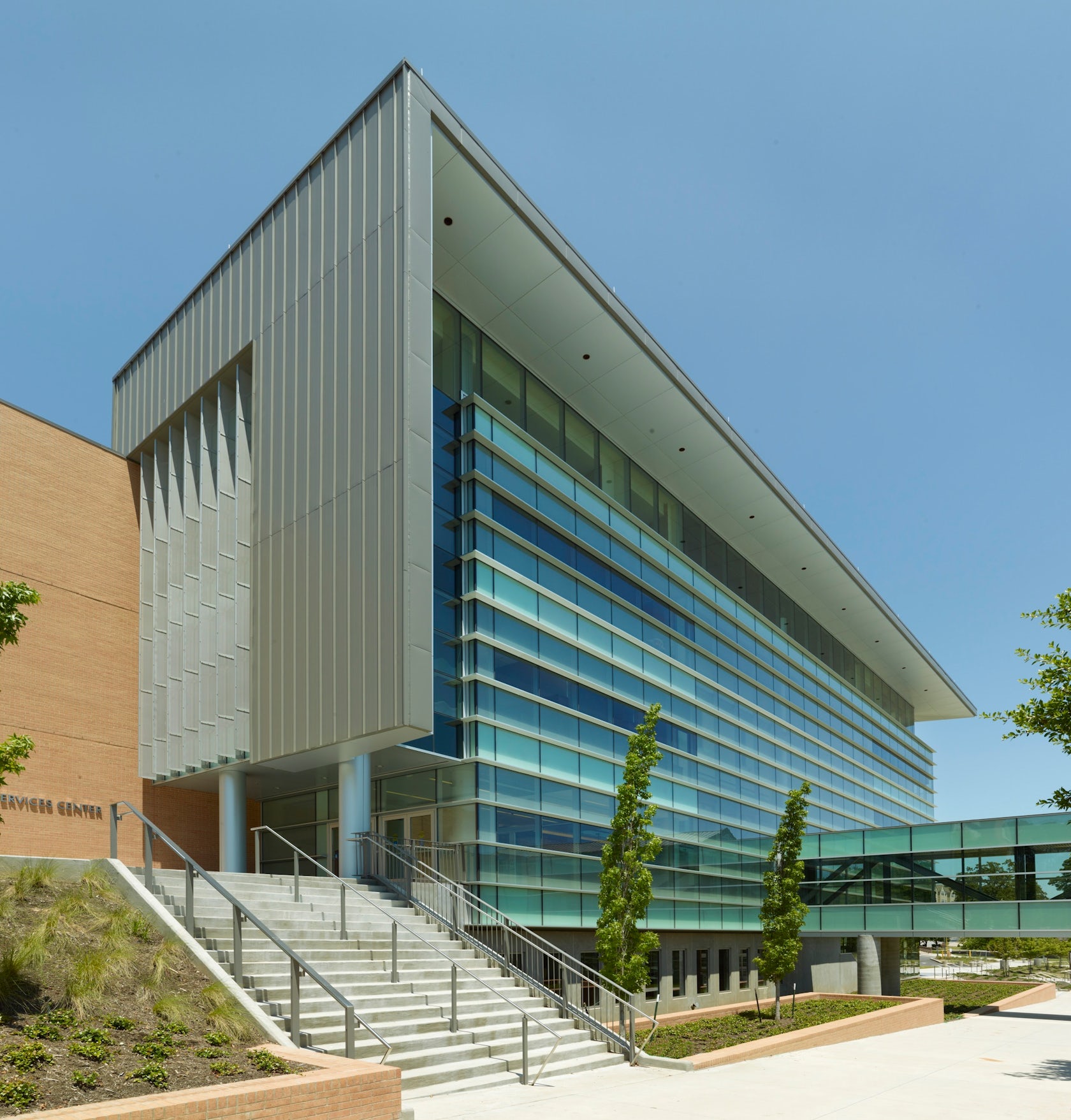 University of Arkansas at Little Rock, Student Services Center by Polk