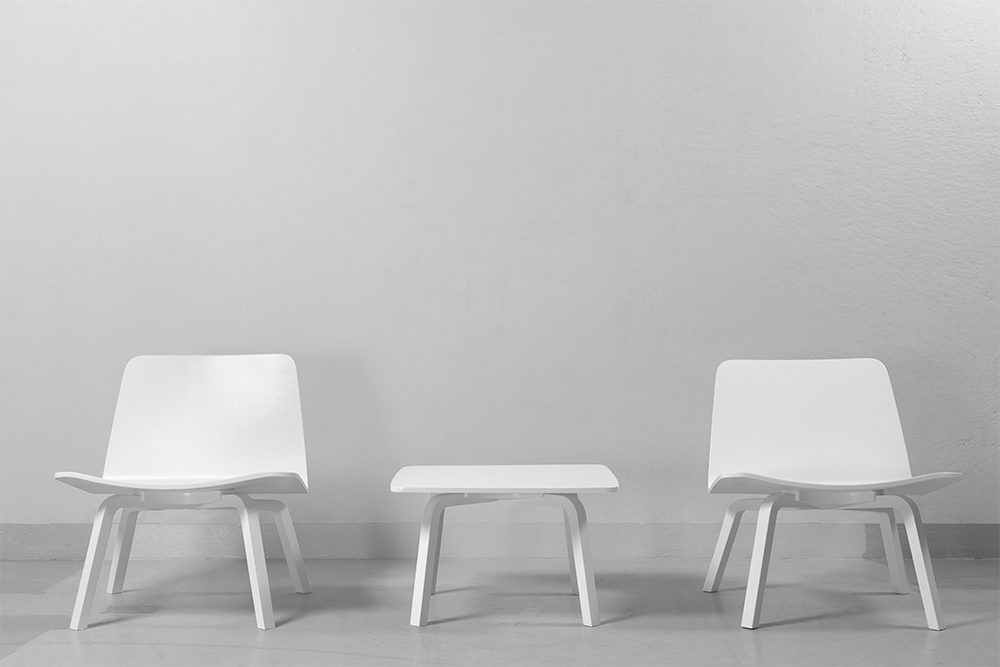 HK002 Lounge Chair