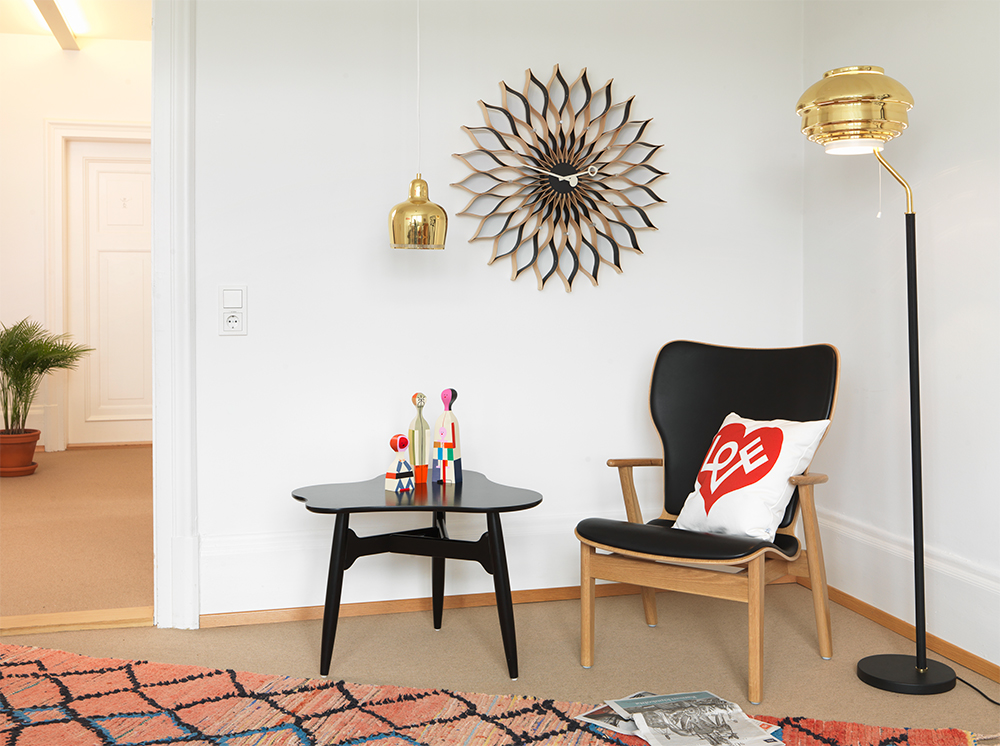Domus Lounge Chair