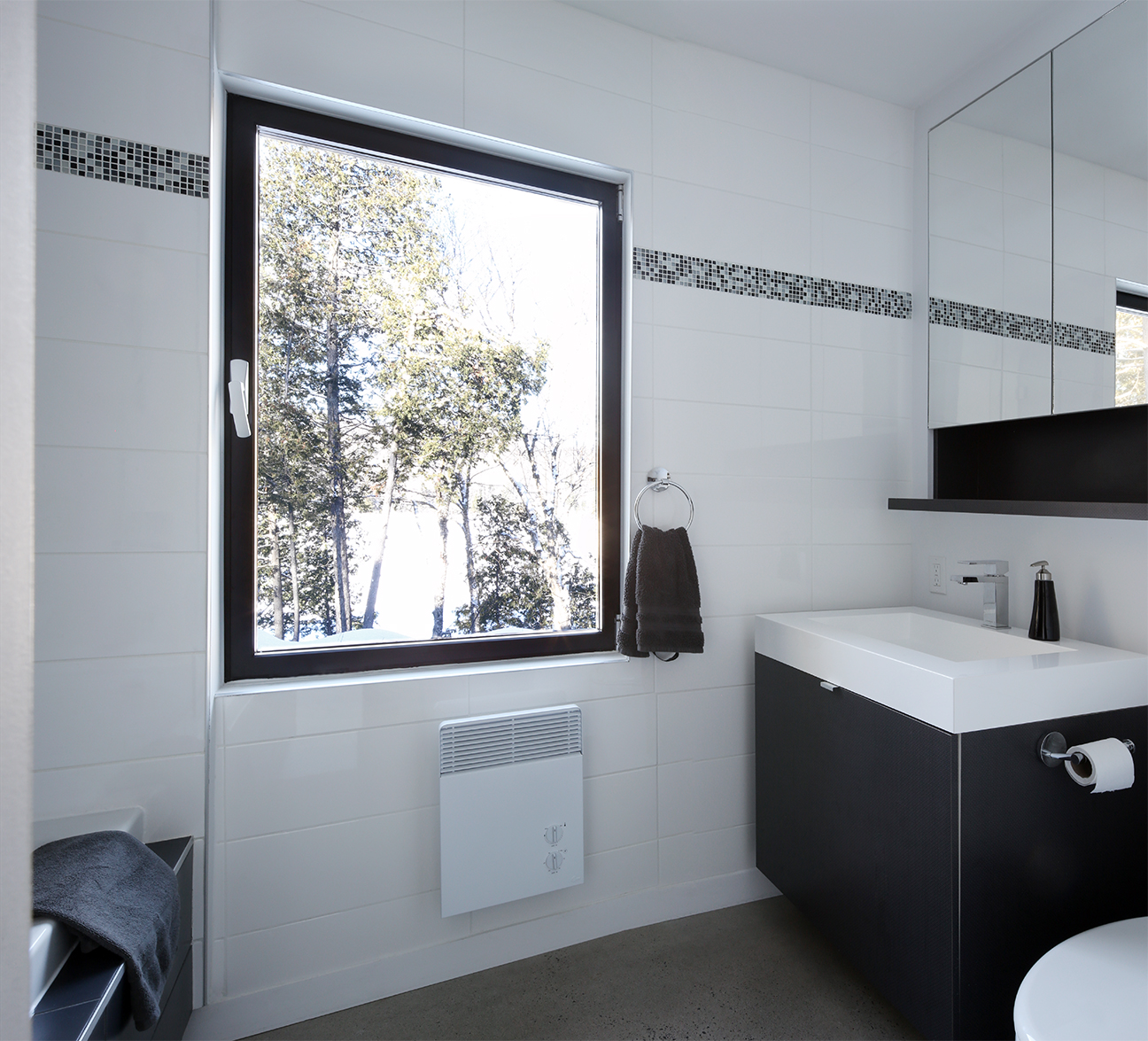 Résidence du lac Bouchette by MVA Michel Villeneuve, architecte