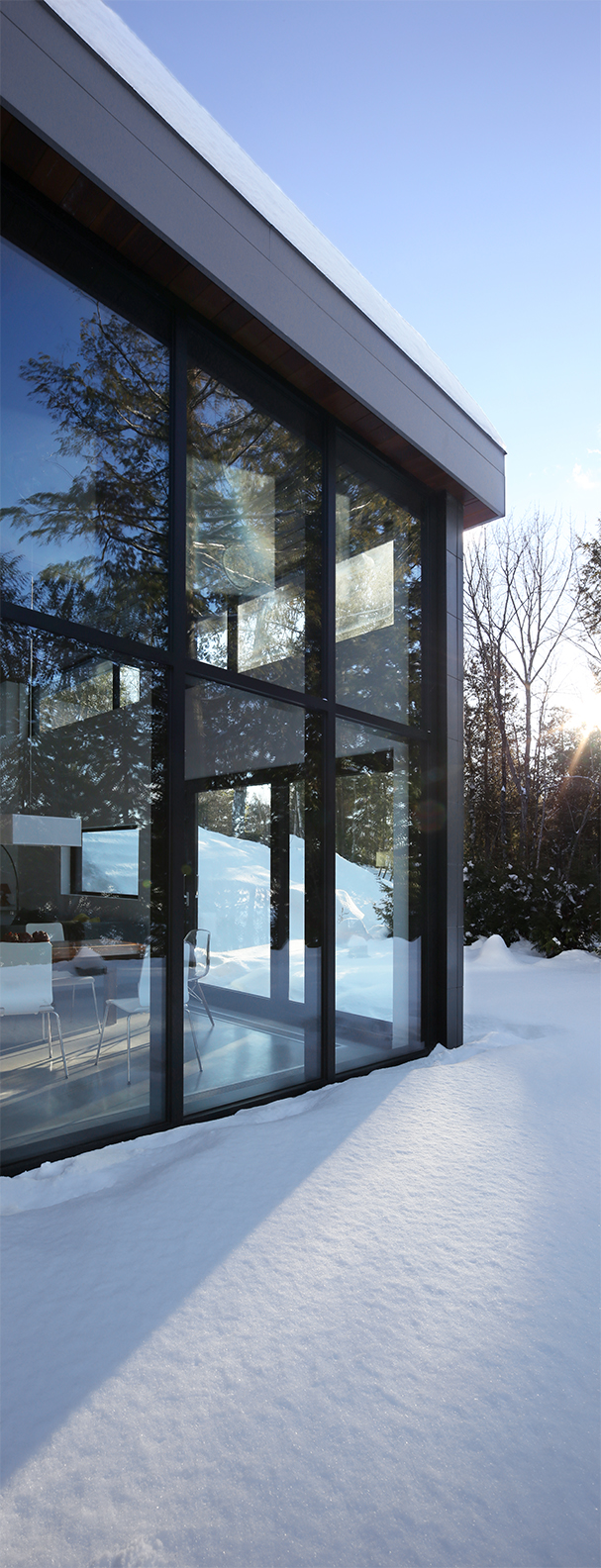 Résidence du lac Bouchette by MVA Michel Villeneuve, architecte