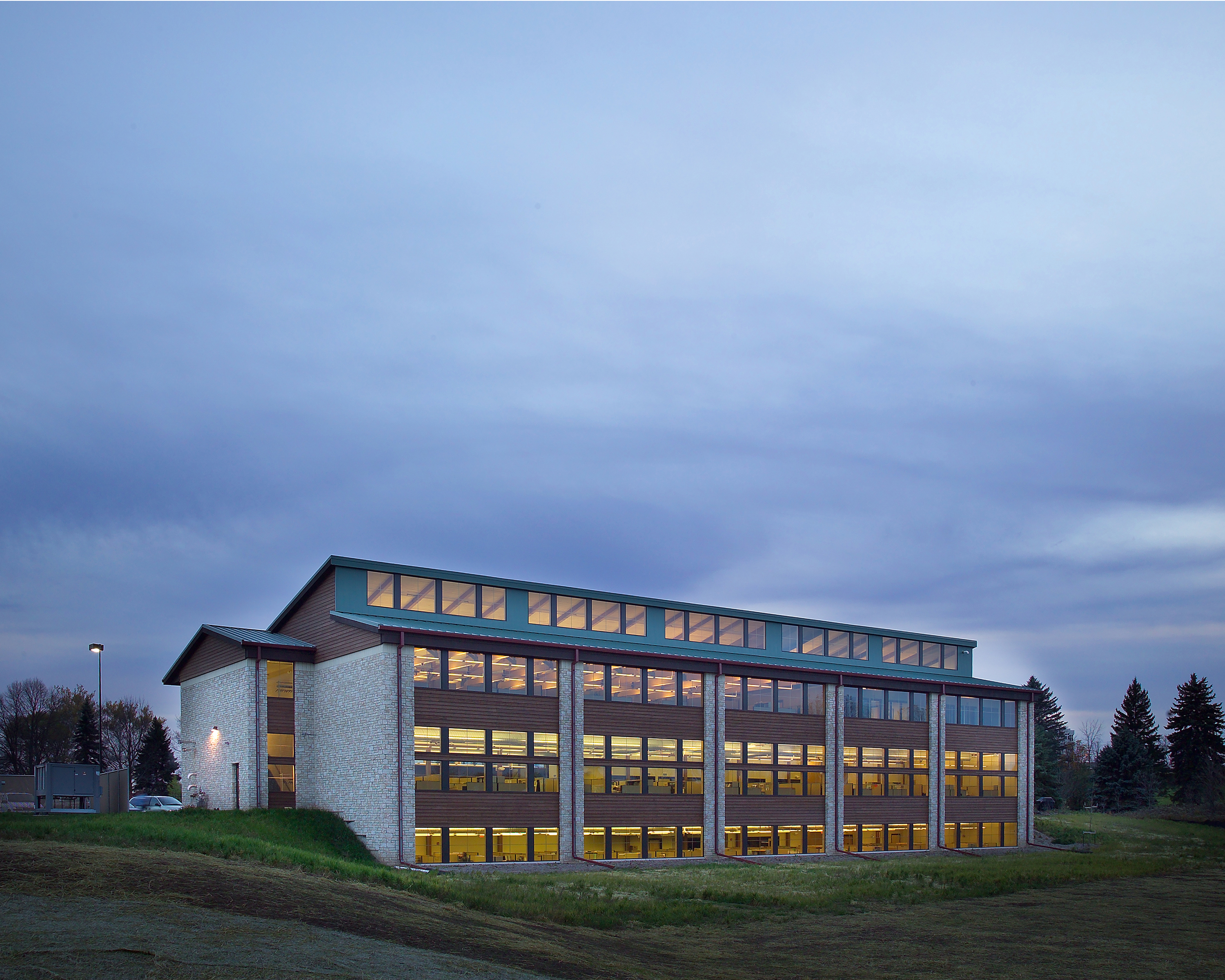 University of WisconsinOshkosh Horizon Village by BernersSchober