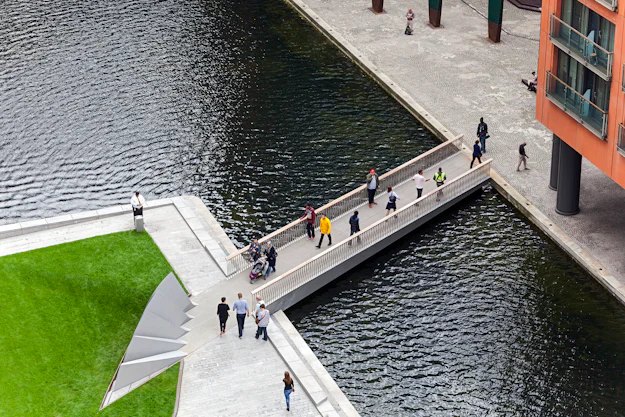 7 Footbridges That Are Anything But Pedestrian - Architizer Journal