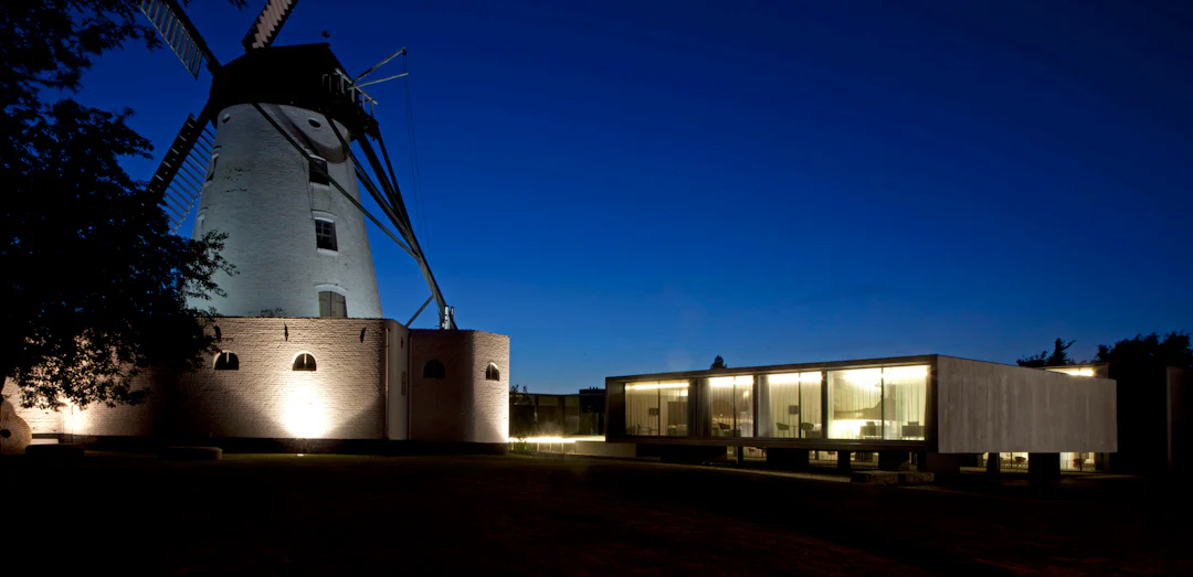 Villa Roces by Govaert & Vanhoutte Architects - Architizer