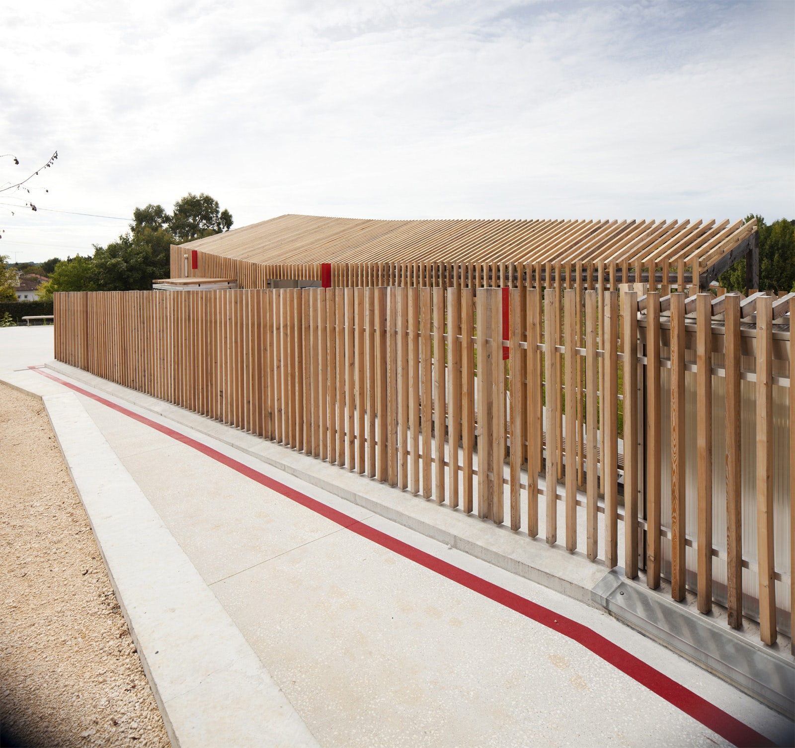 © LOG-architectes