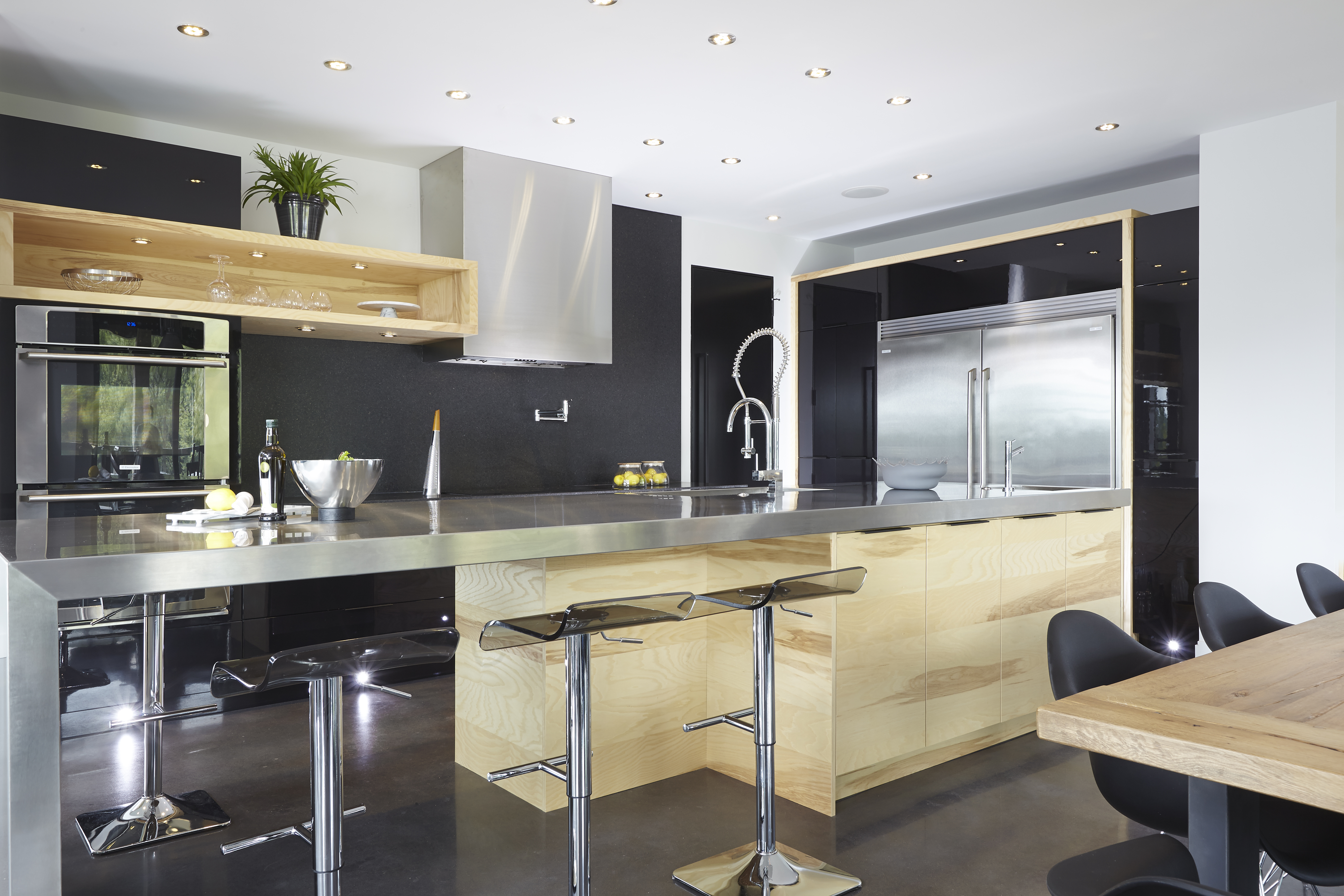 Signature Stainless Steel Countertops