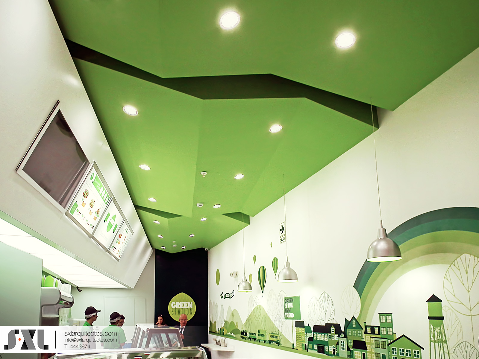 Потолки ньютон. Зеленый потолок. Зеленый натяжной потолок. Салатовый натяжной потолок. Подвесные потолки салатовые.