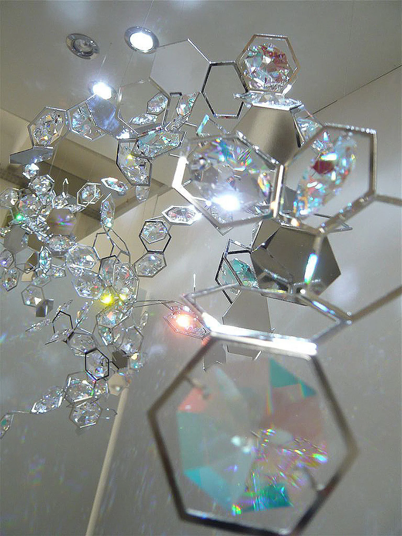 SWAROVSKI, LUXURY RETAIL by INTERIOR DESIGN BY STUDIOFORMA ARCHITECTS ...
