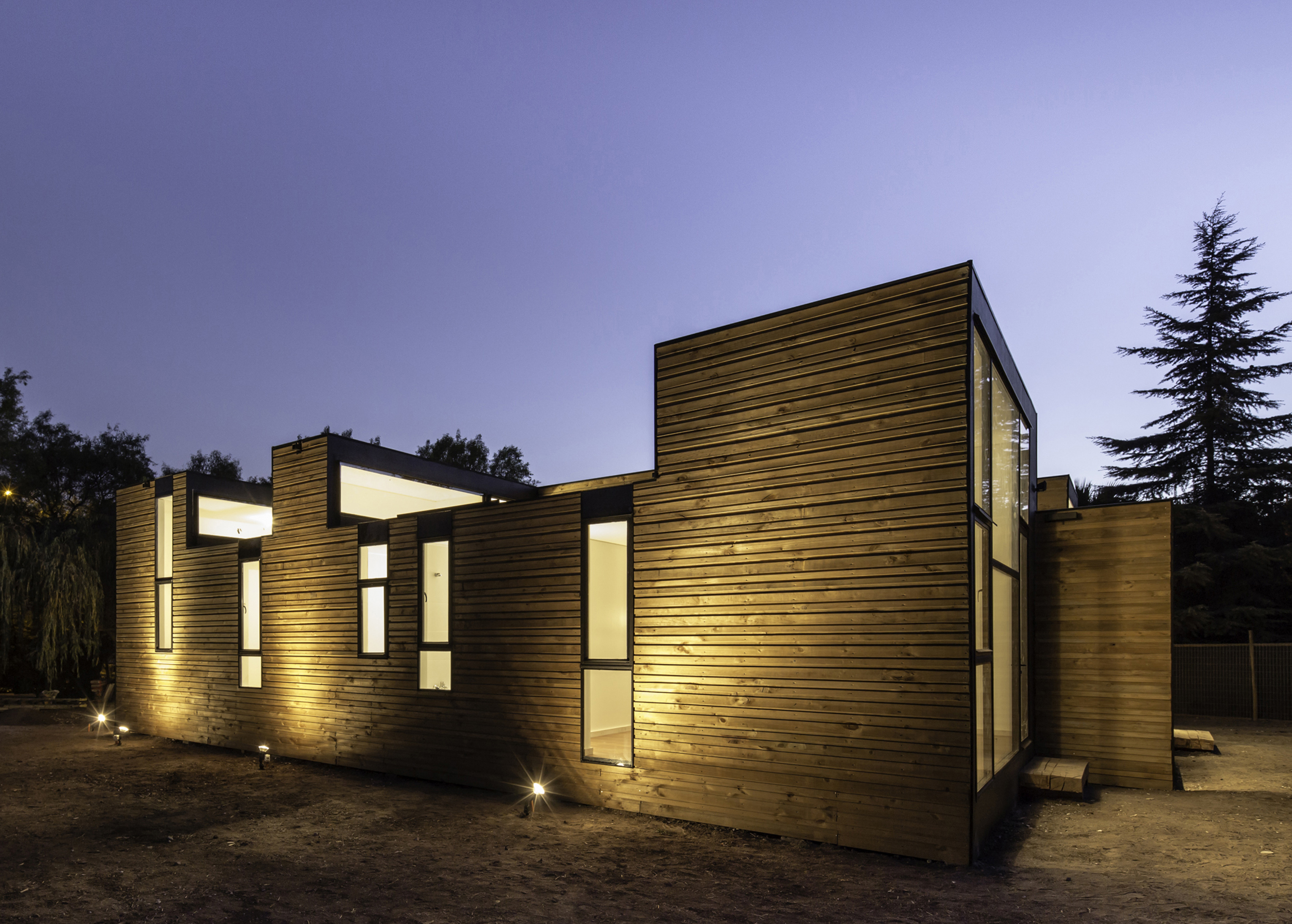 © Aryeh Kornfeld K.