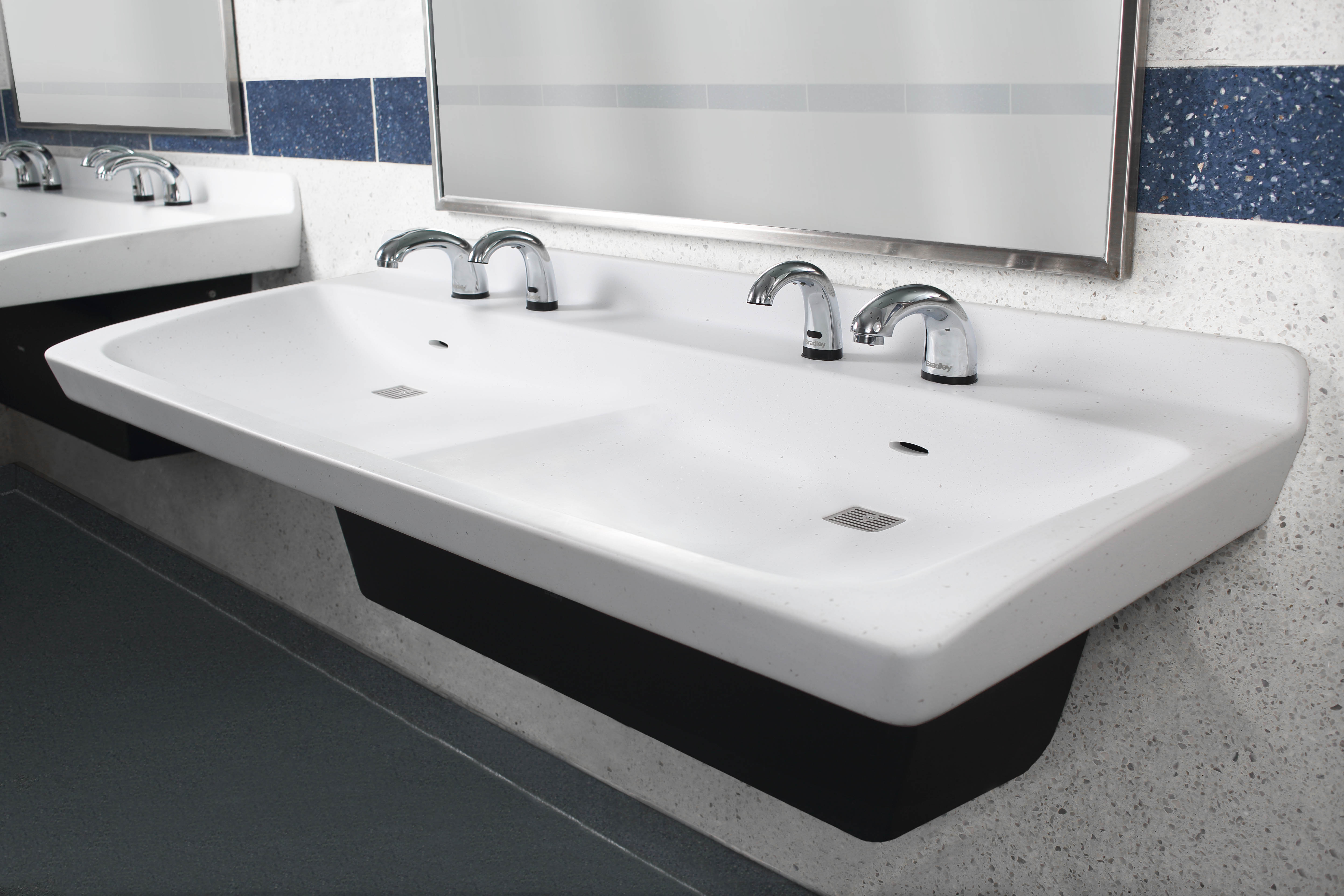 Express ELX Series Lavatory System