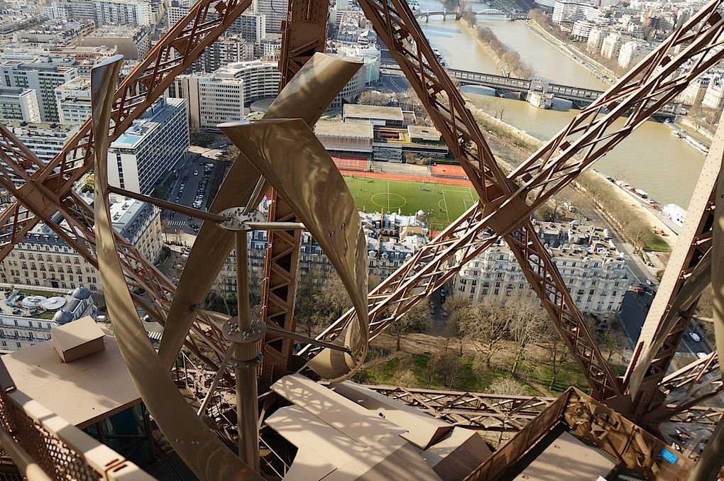 More Power To The Eiffel Tower, Thanks To Newly Installed Wind Turbines ...