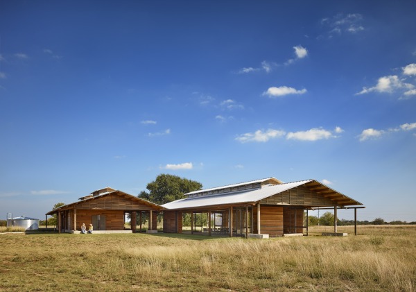 © Lake Flato Architects